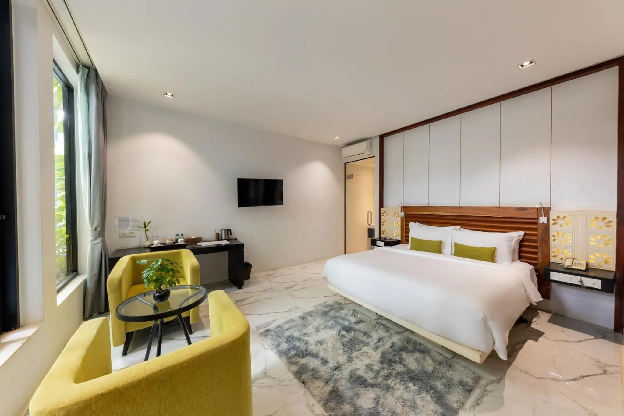 Bed in King Rock Residence