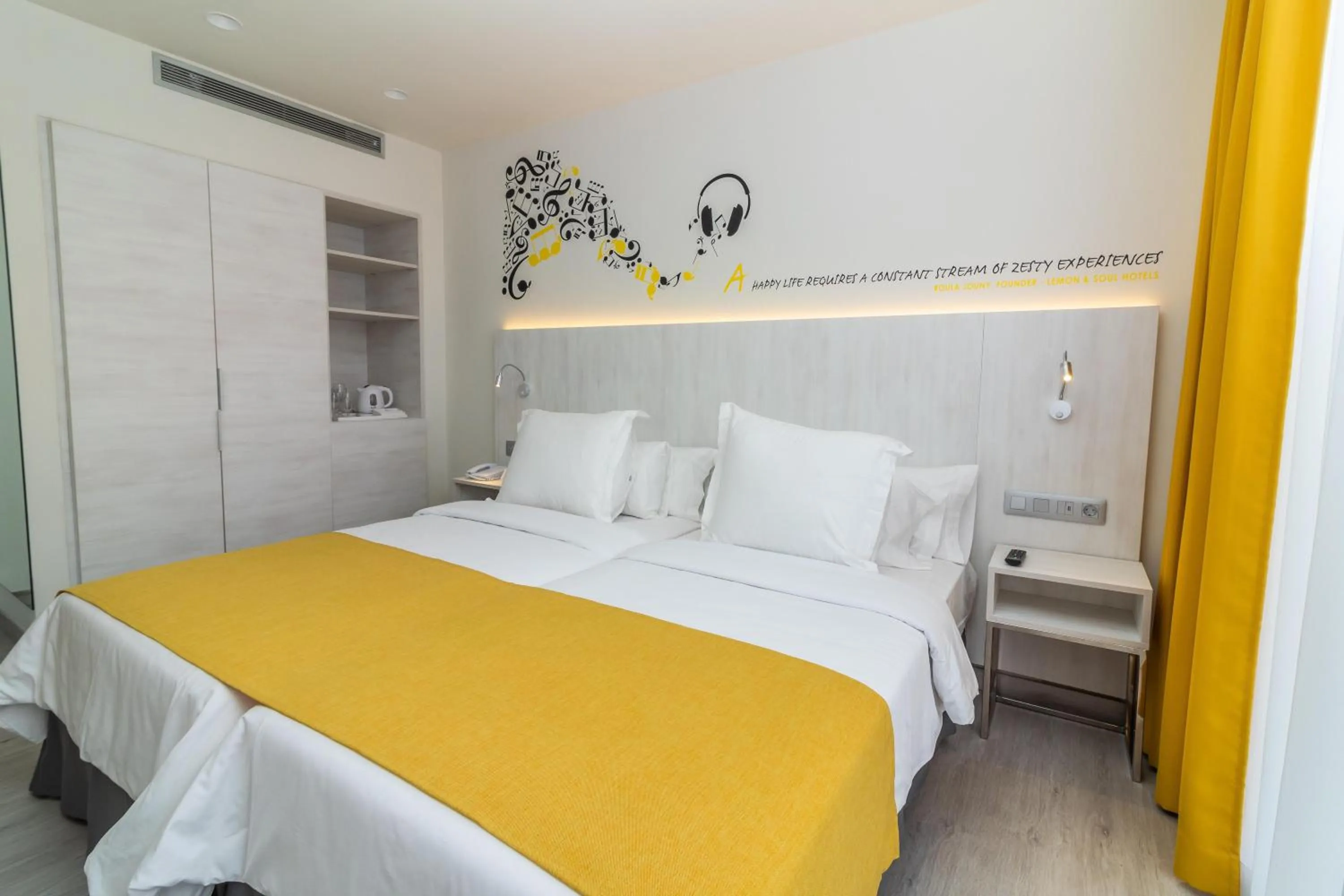 Bedroom, Bed in Lemon & Soul Las Palmas
