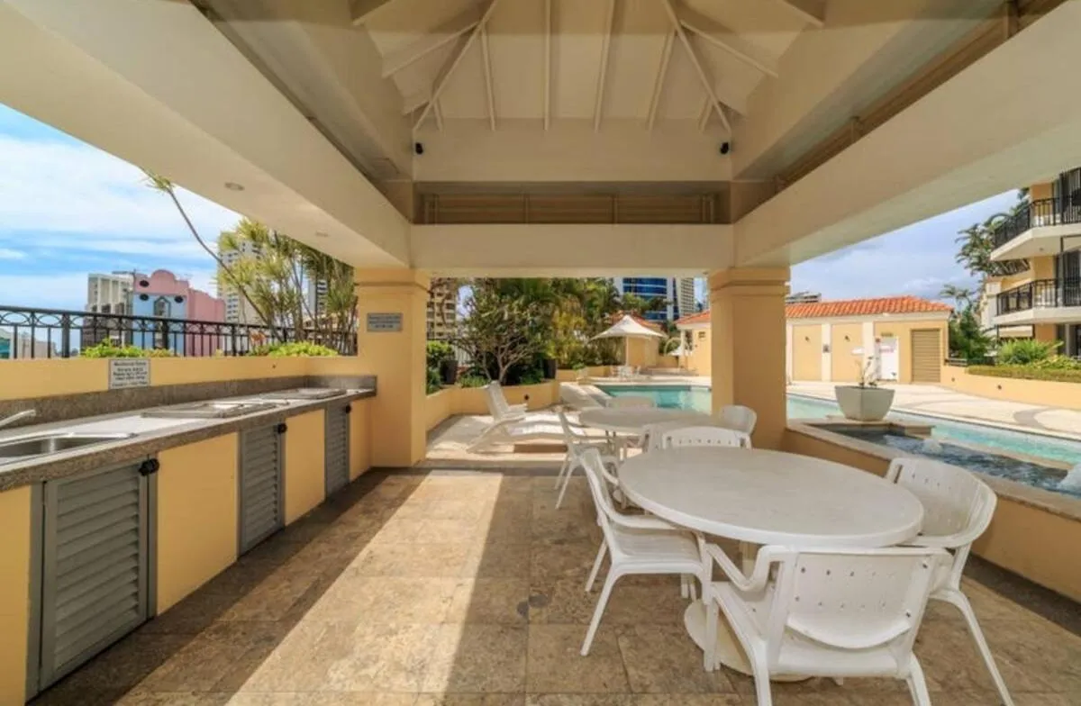 Lvl 25 Ocean View 3 Bedroom Apartment in Chevron Renaissance - Private Apartments - Hosted by Coastal Letting Co.