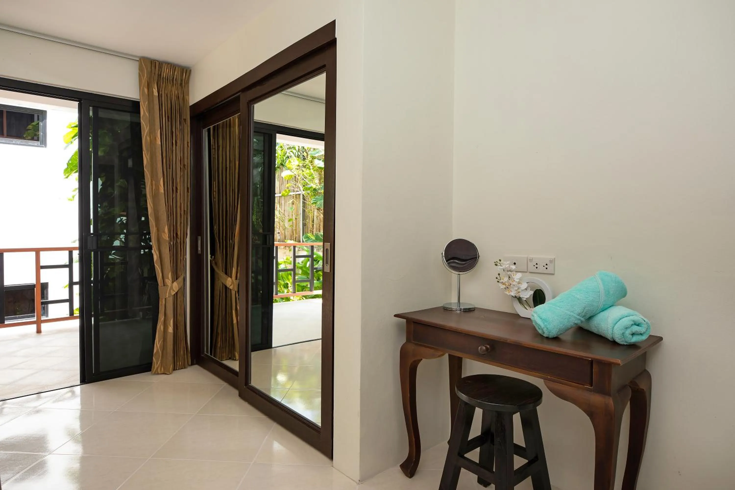 Baan Chom View Kamala - SHA Plus