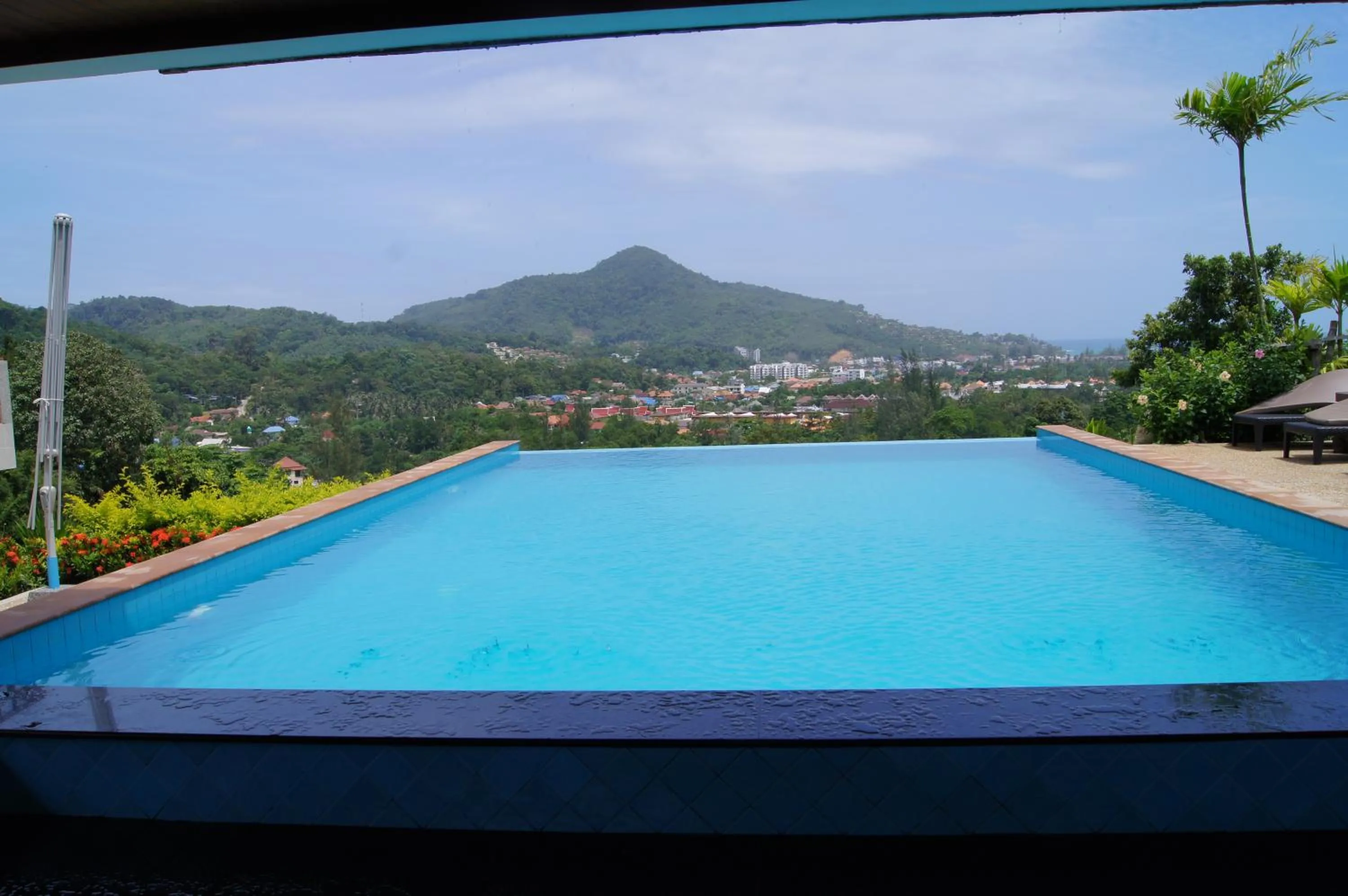 Swimming pool in Baan Chom View Kamala - SHA Plus