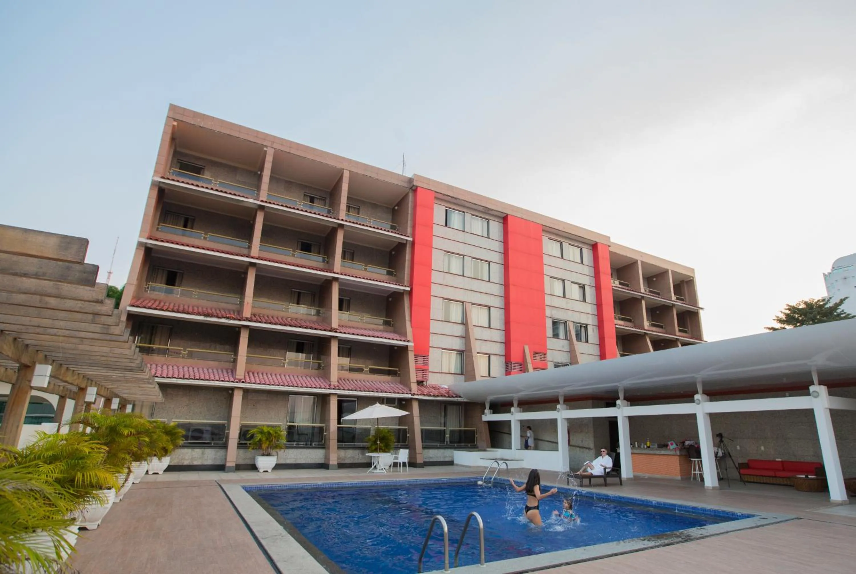 Property building in Da Vinci Hotel & Conventions - by Easy Hotéis