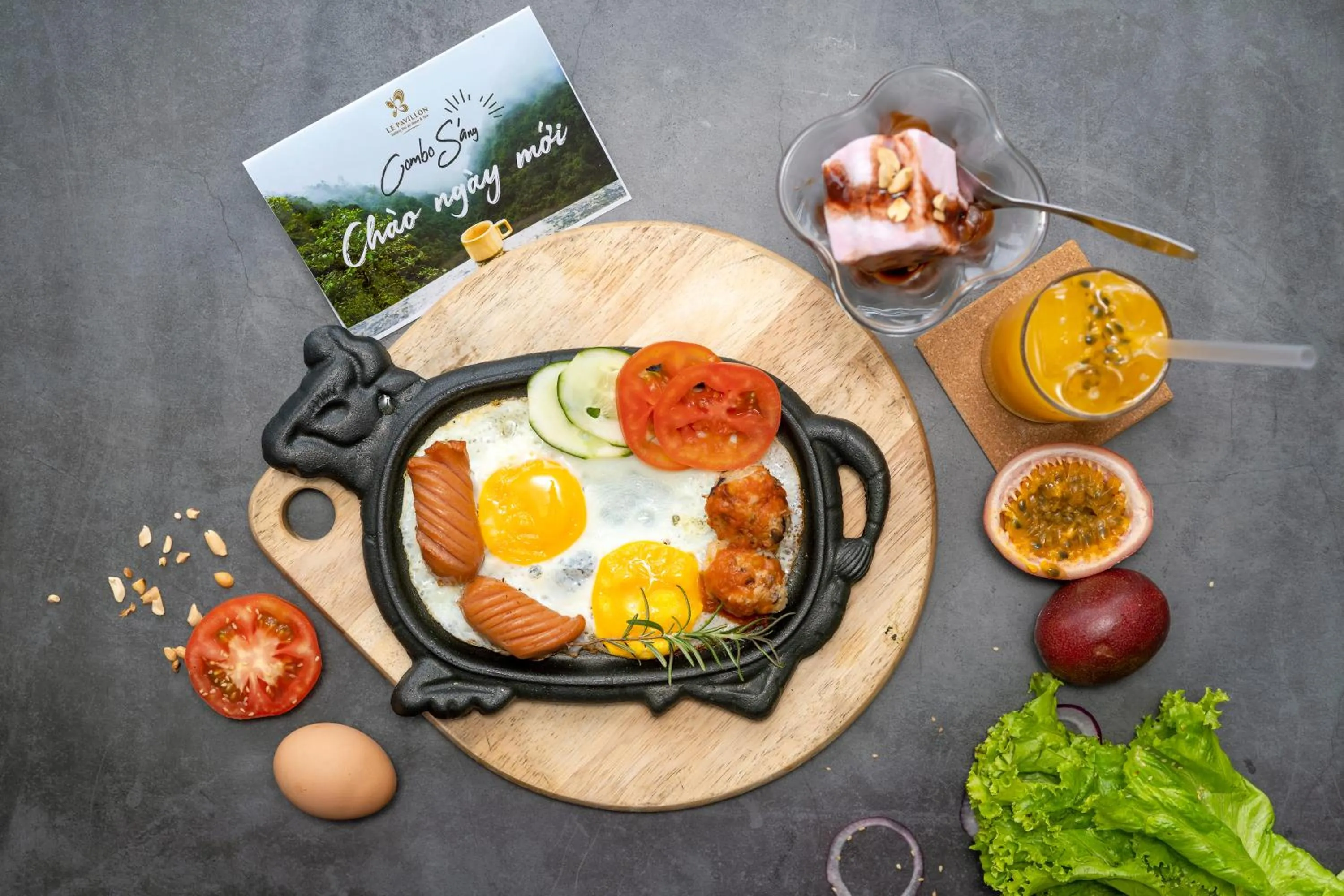 Food and drinks in Le Pavillon Hoi An Luxury Resort & Spa