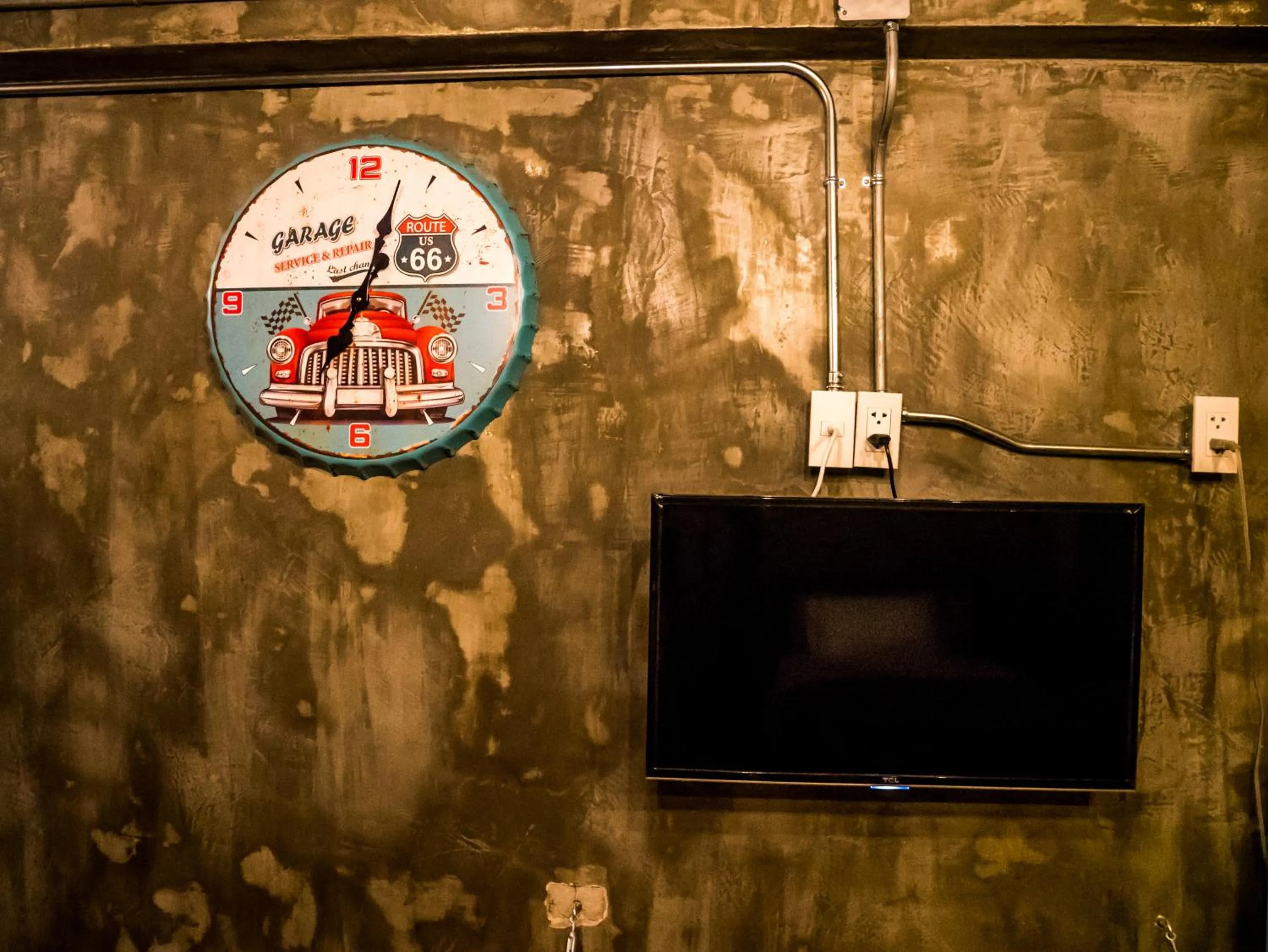 TV and multimedia in UJ apartment