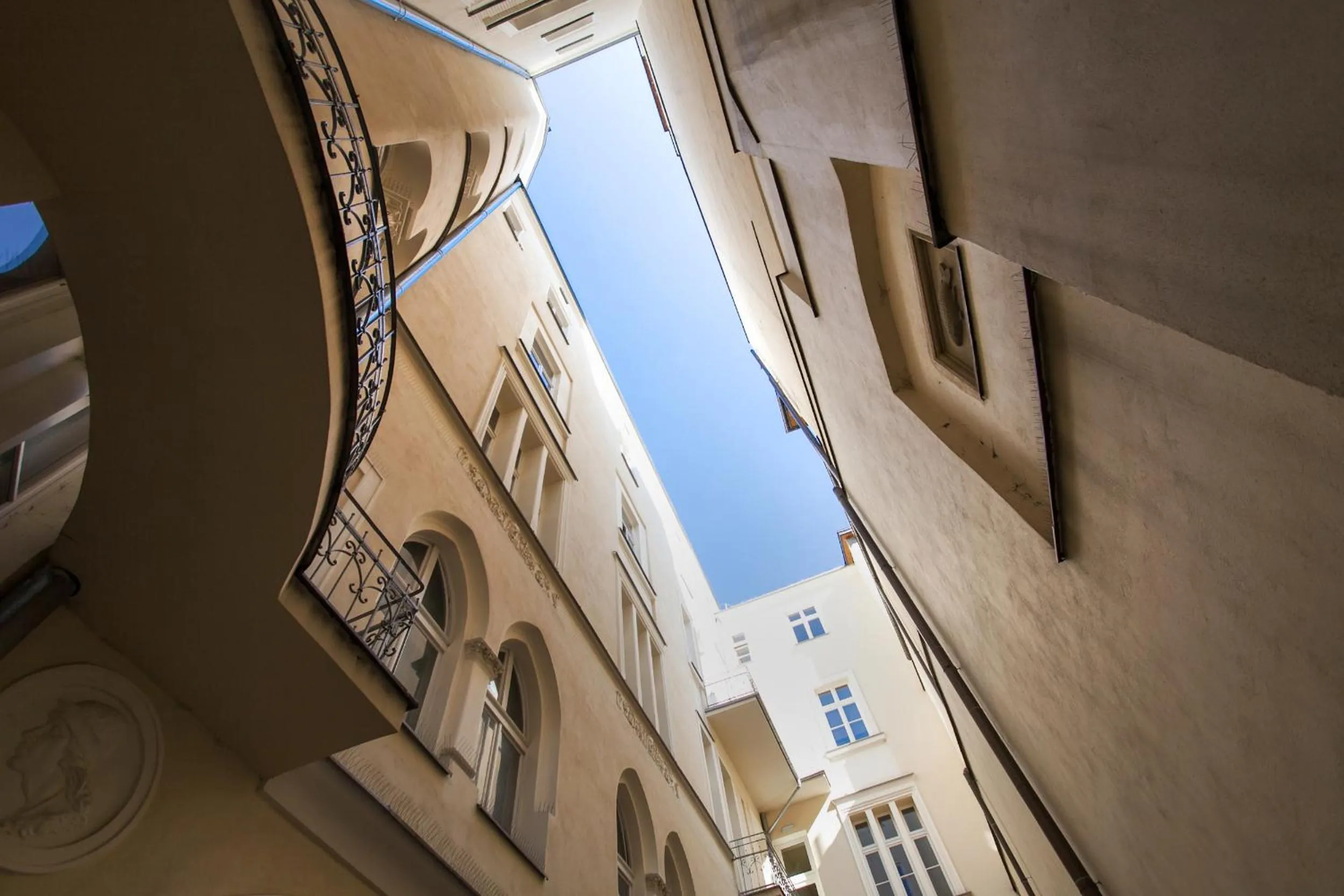 Facade/entrance in Venetian House Market Square Aparthotel