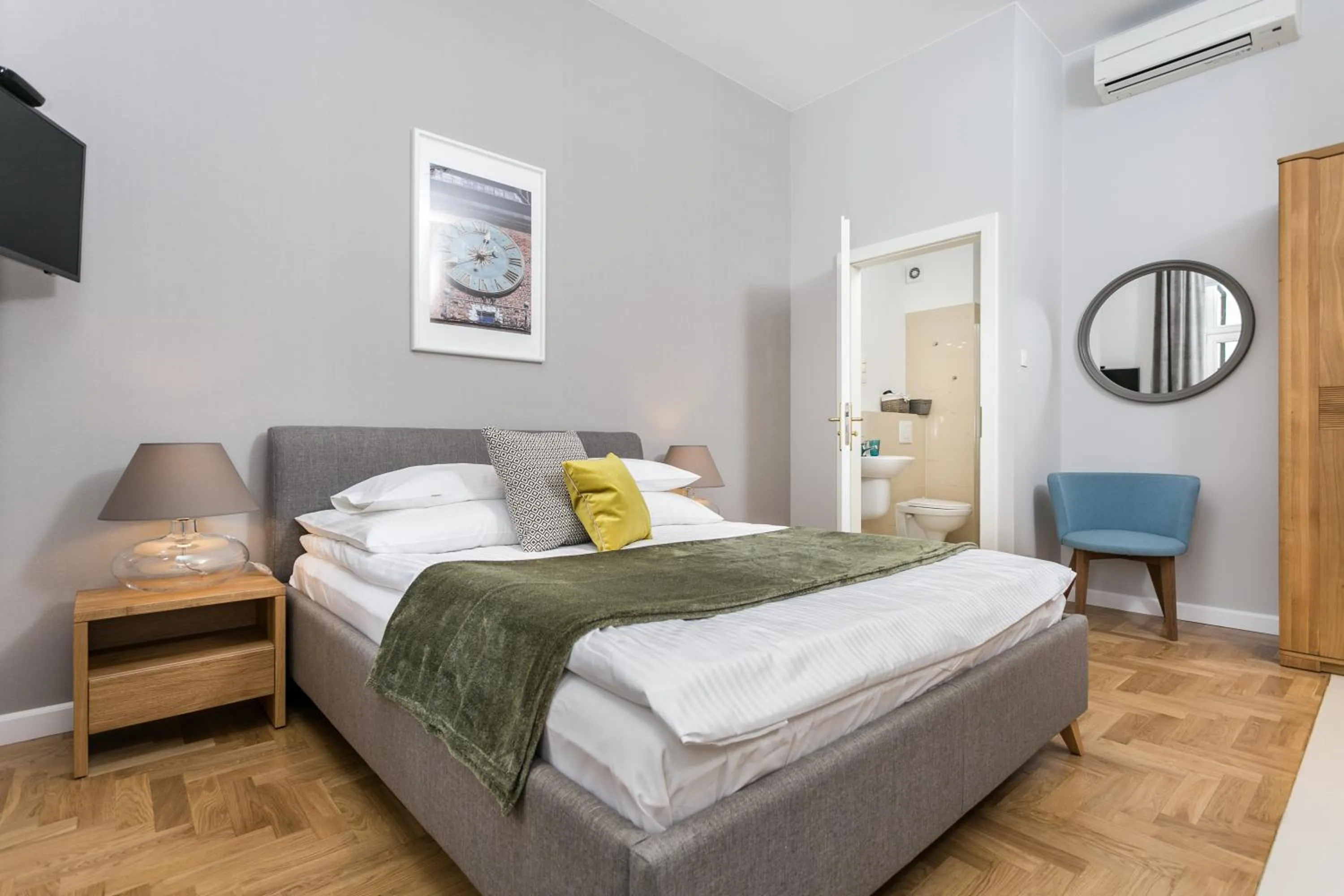 Bedroom, Bed in Venetian House Market Square Aparthotel