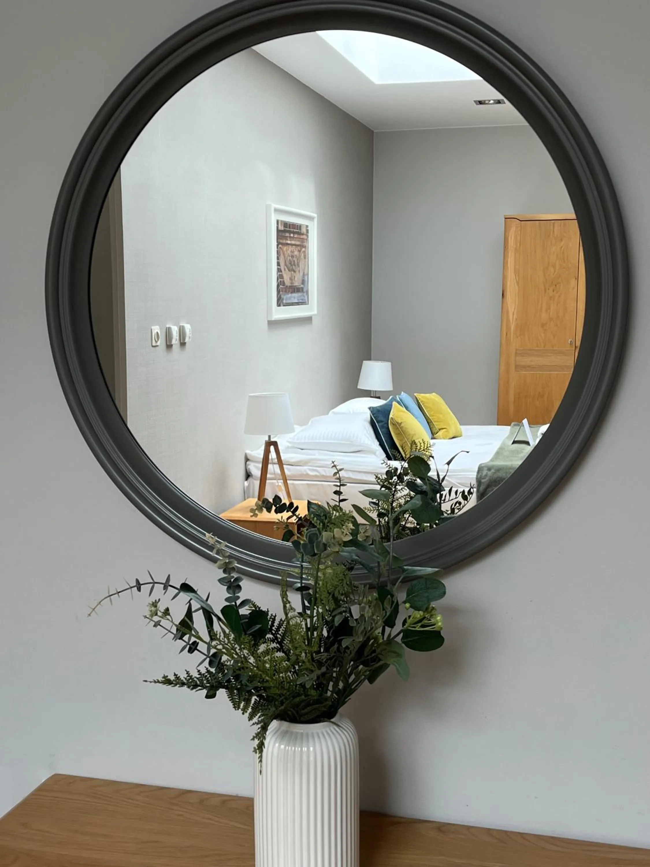 Bed in Venetian House Market Square Aparthotel