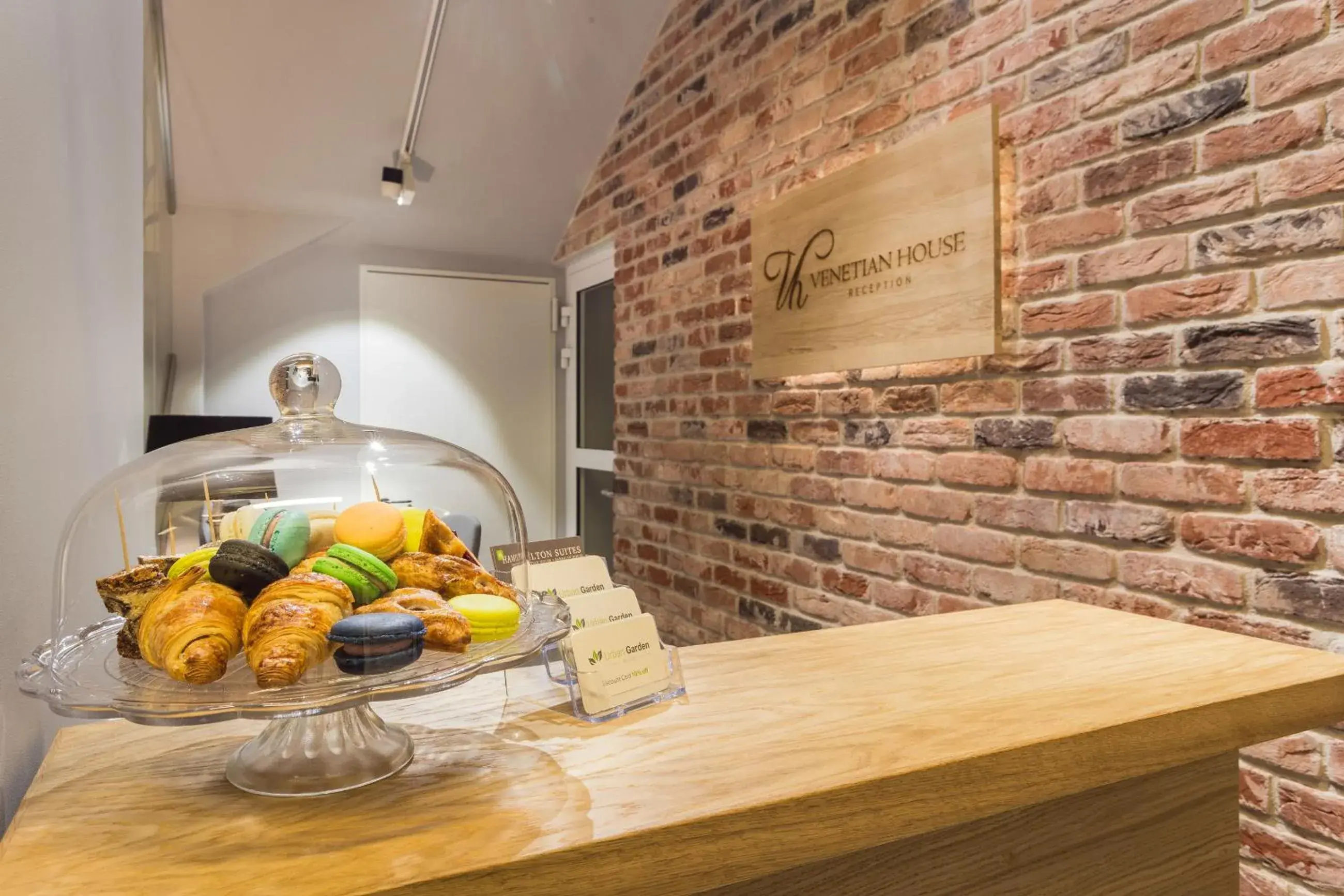 Lobby or reception in Venetian House Market Square Aparthotel Lobby or reception in Venetian House Market Square Aparthotel