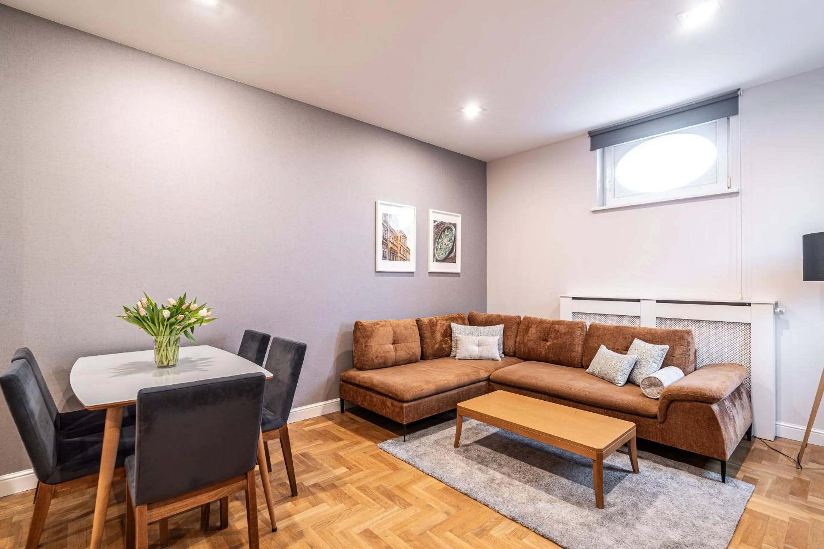 Living room in Venetian House Market Square Aparthotel