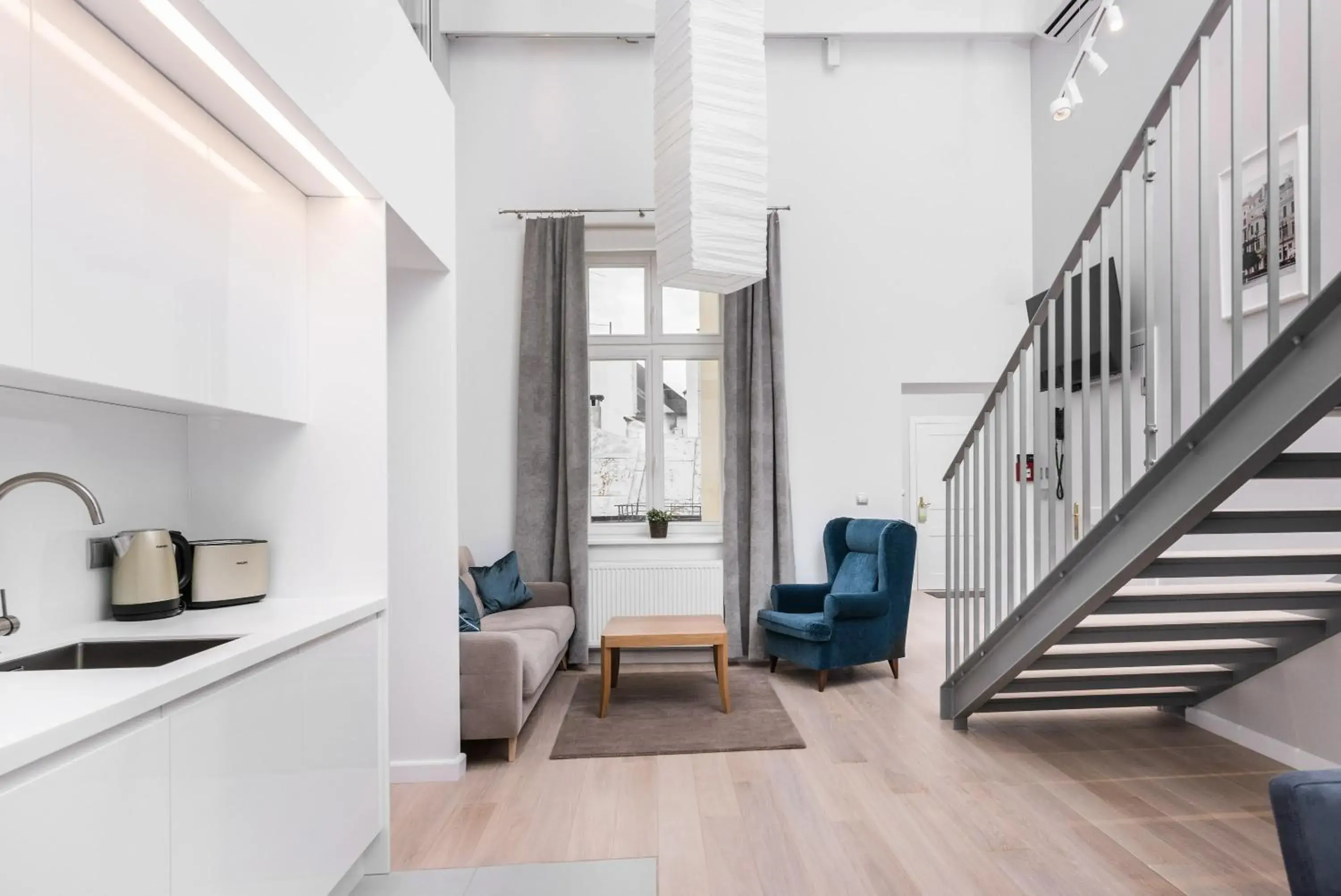 Duplex Family Suite in Venetian House Market Square Aparthotel Duplex Family Suite in Venetian House Market Square Aparthotel