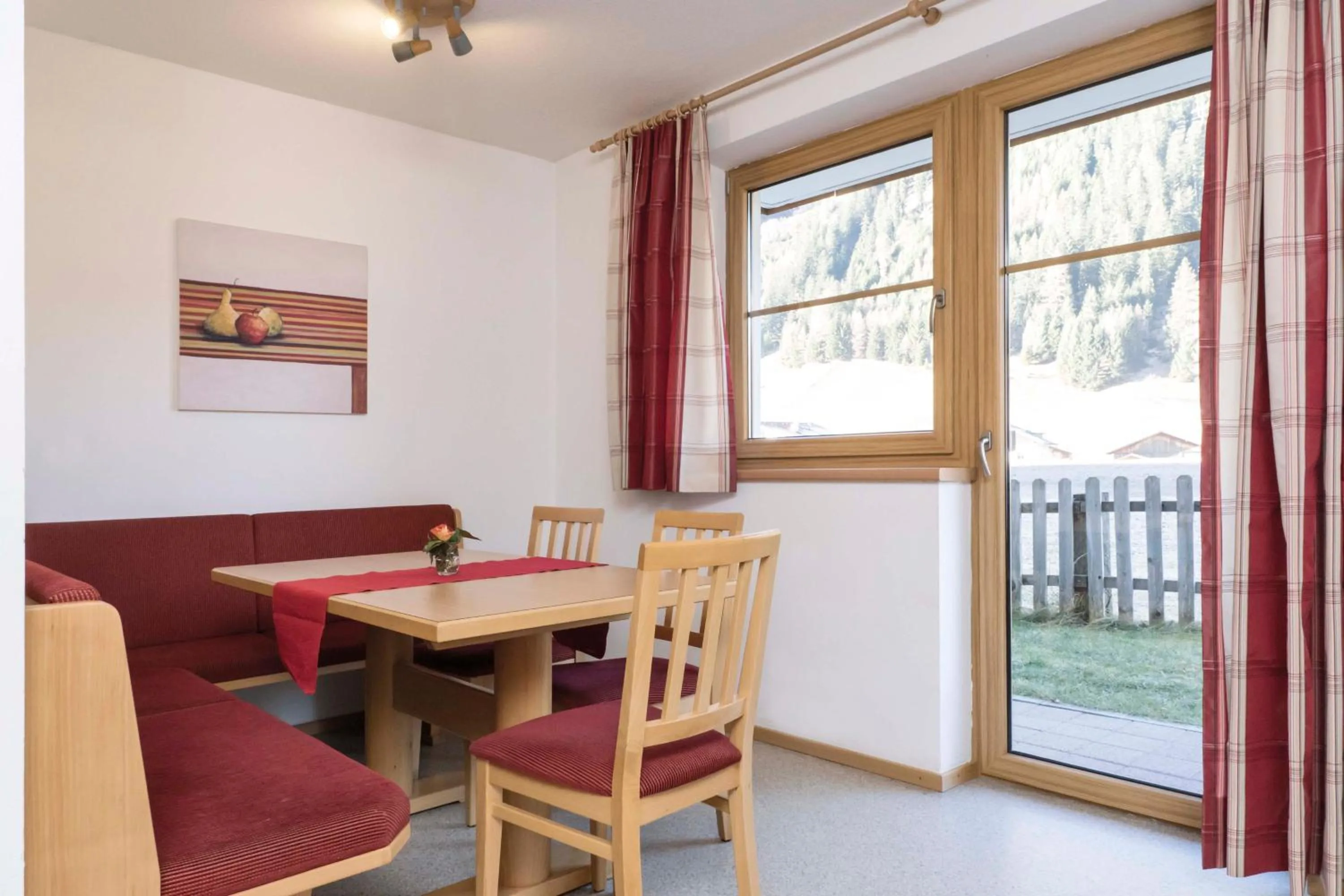 Kitchen or kitchenette in Haus Renate