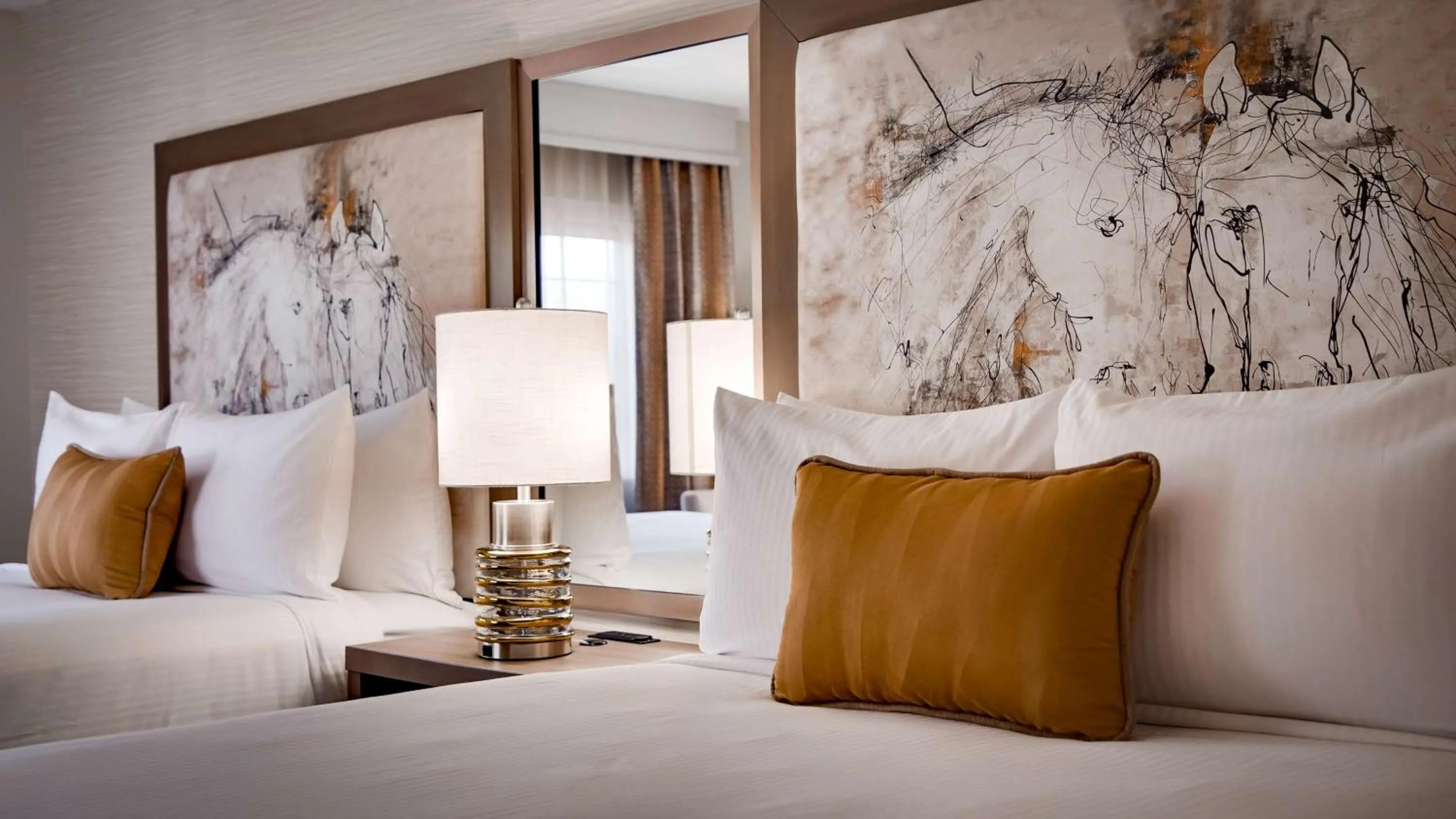 Bedroom, Bed in Aiden by Best Western @ Scottsdale North