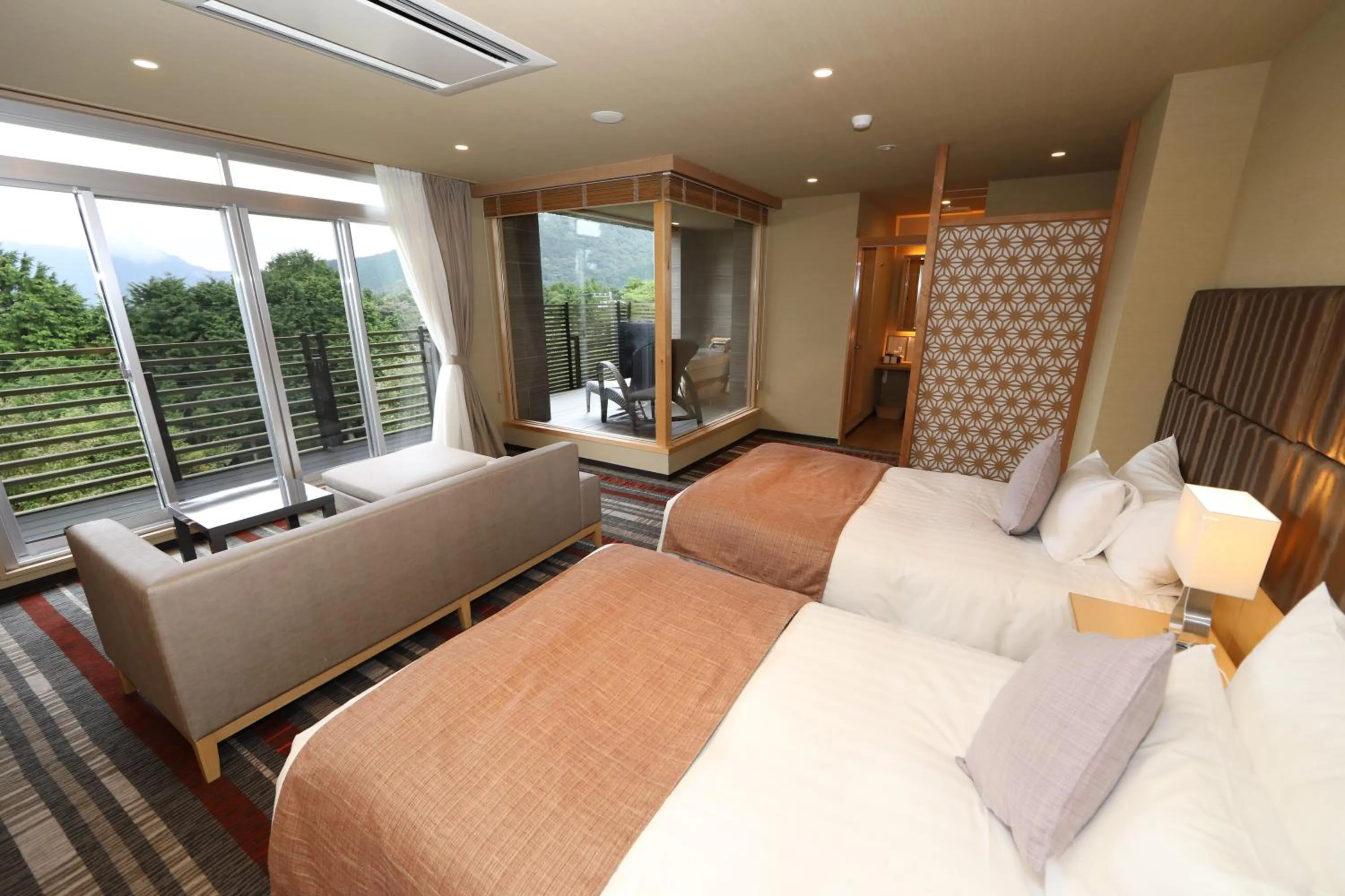 Bed in Hakone Yuyado Zen