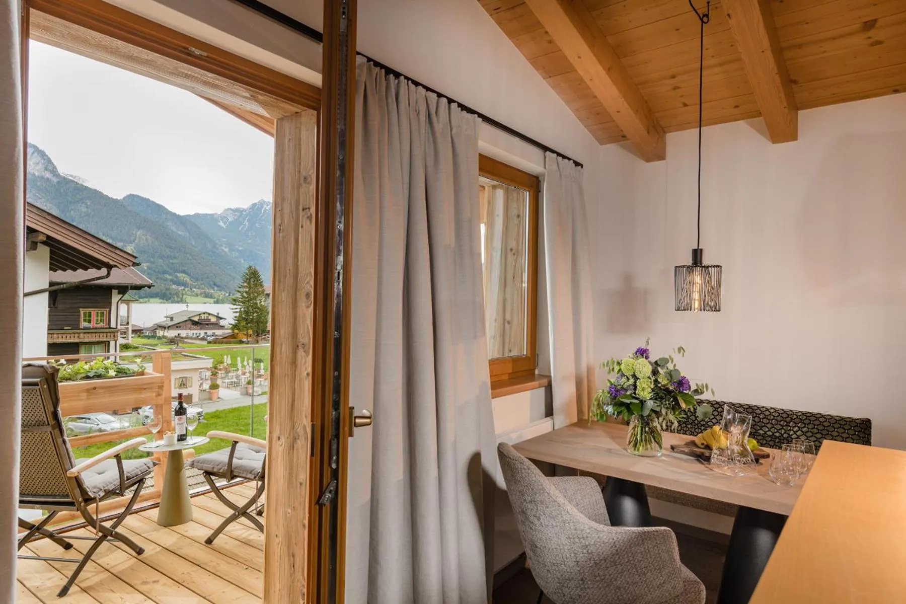Dining area in Meerberg