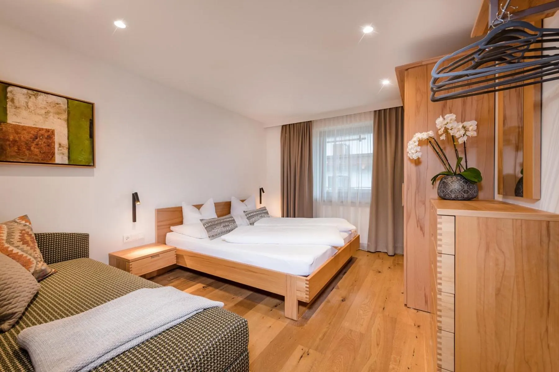 Photo of the whole room, Bed in Meerberg