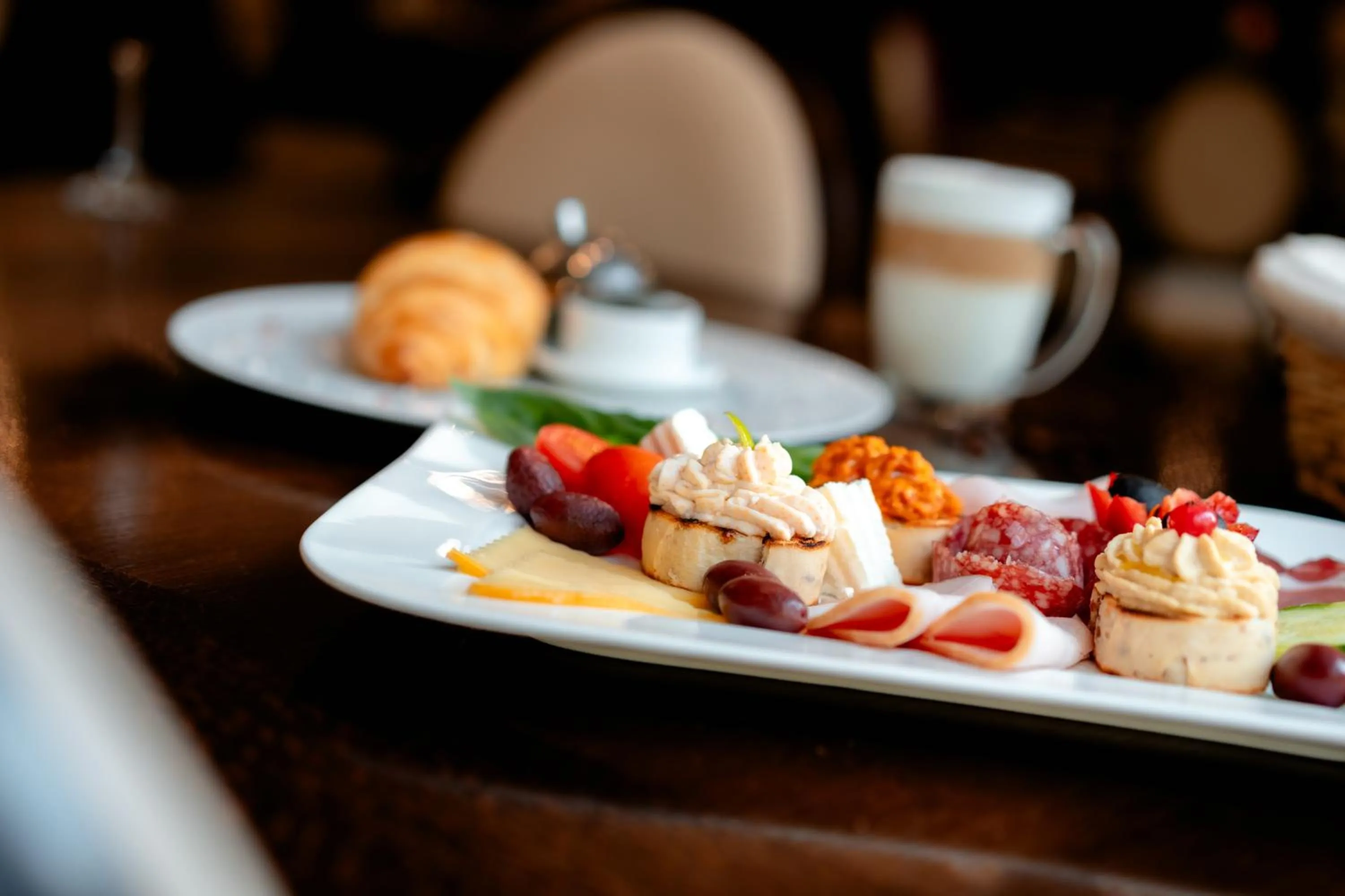 Breakfast in Grand Hotel Sofianu