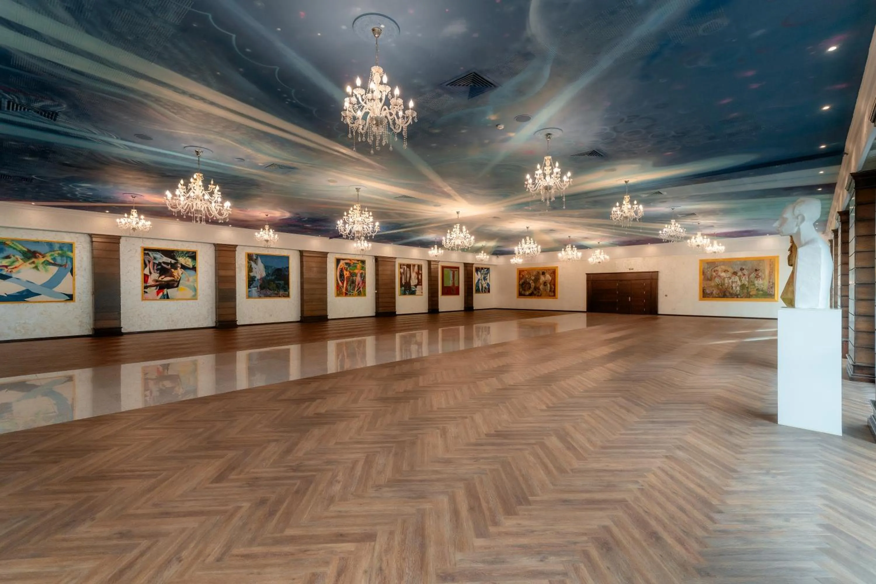 Decorative detail in Grand Hotel Sofianu