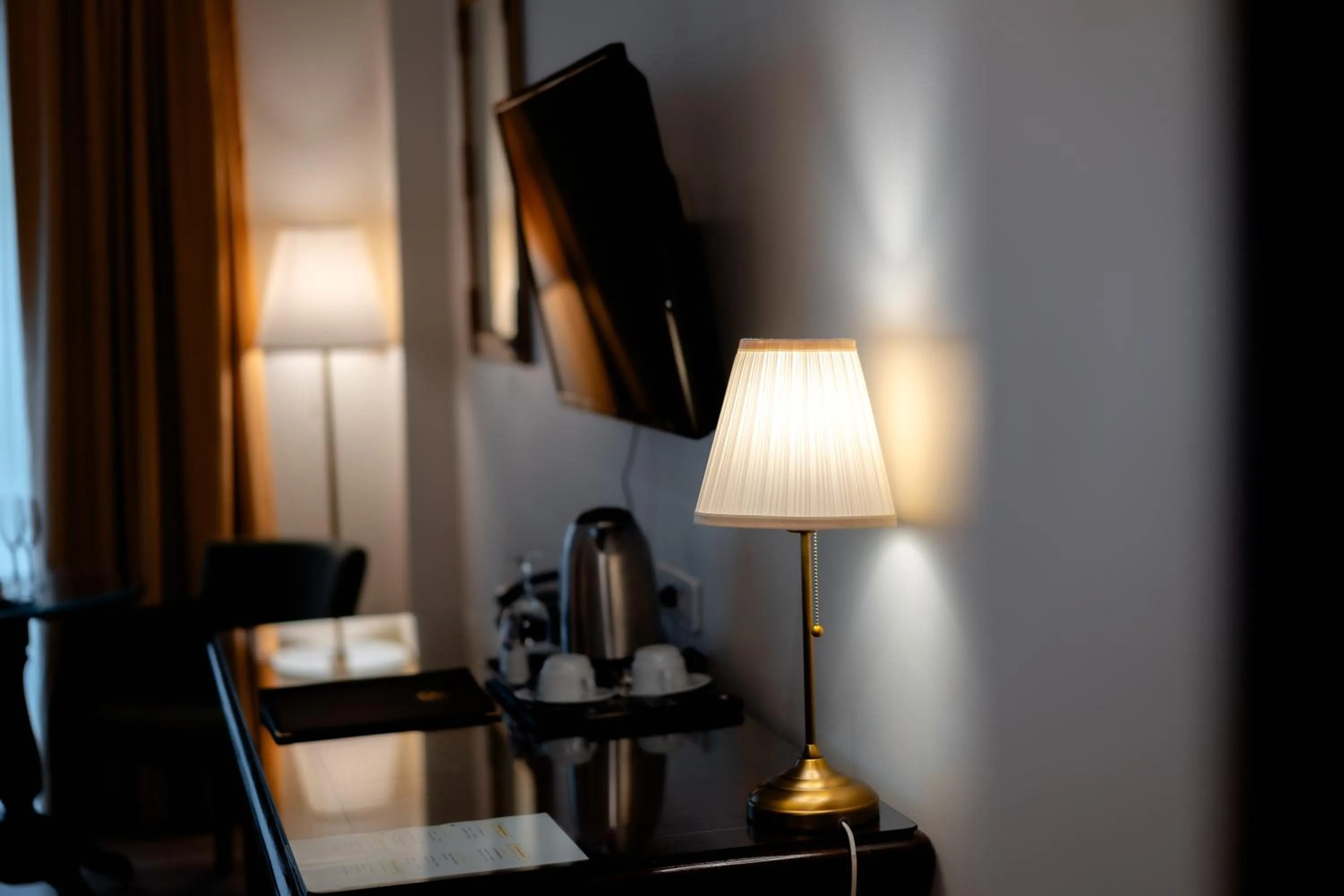 TV and multimedia in Grand Hotel Sofianu