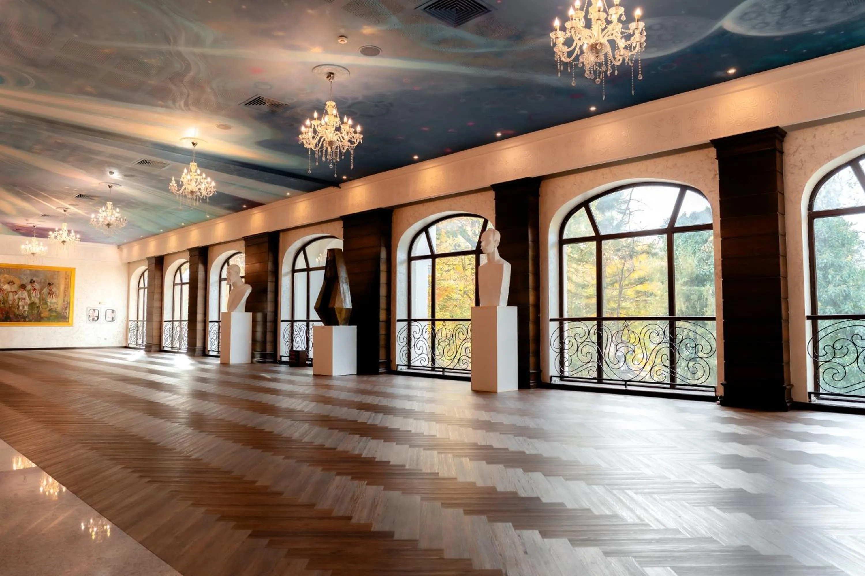 Decorative detail in Grand Hotel Sofianu