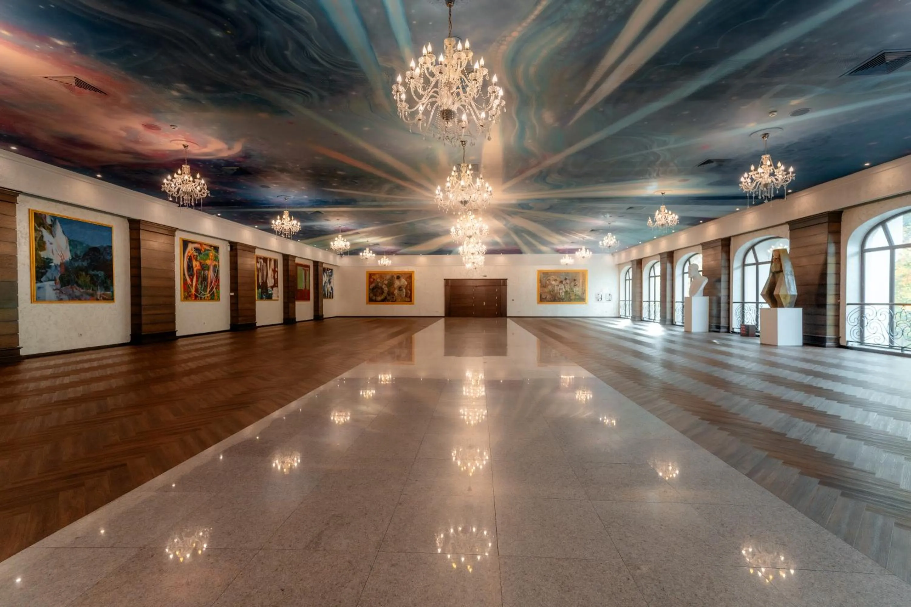 Property building in Grand Hotel Sofianu