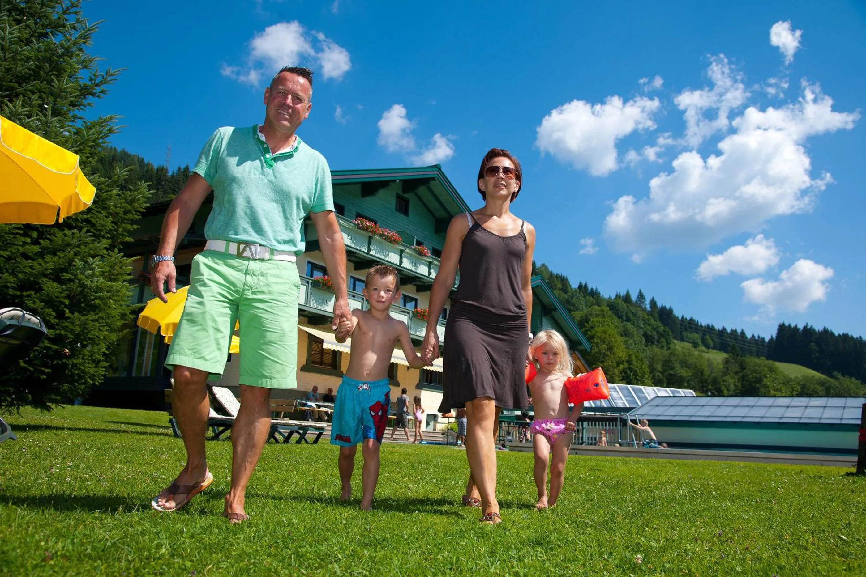 Facade/entrance in Appartements Tannenhof