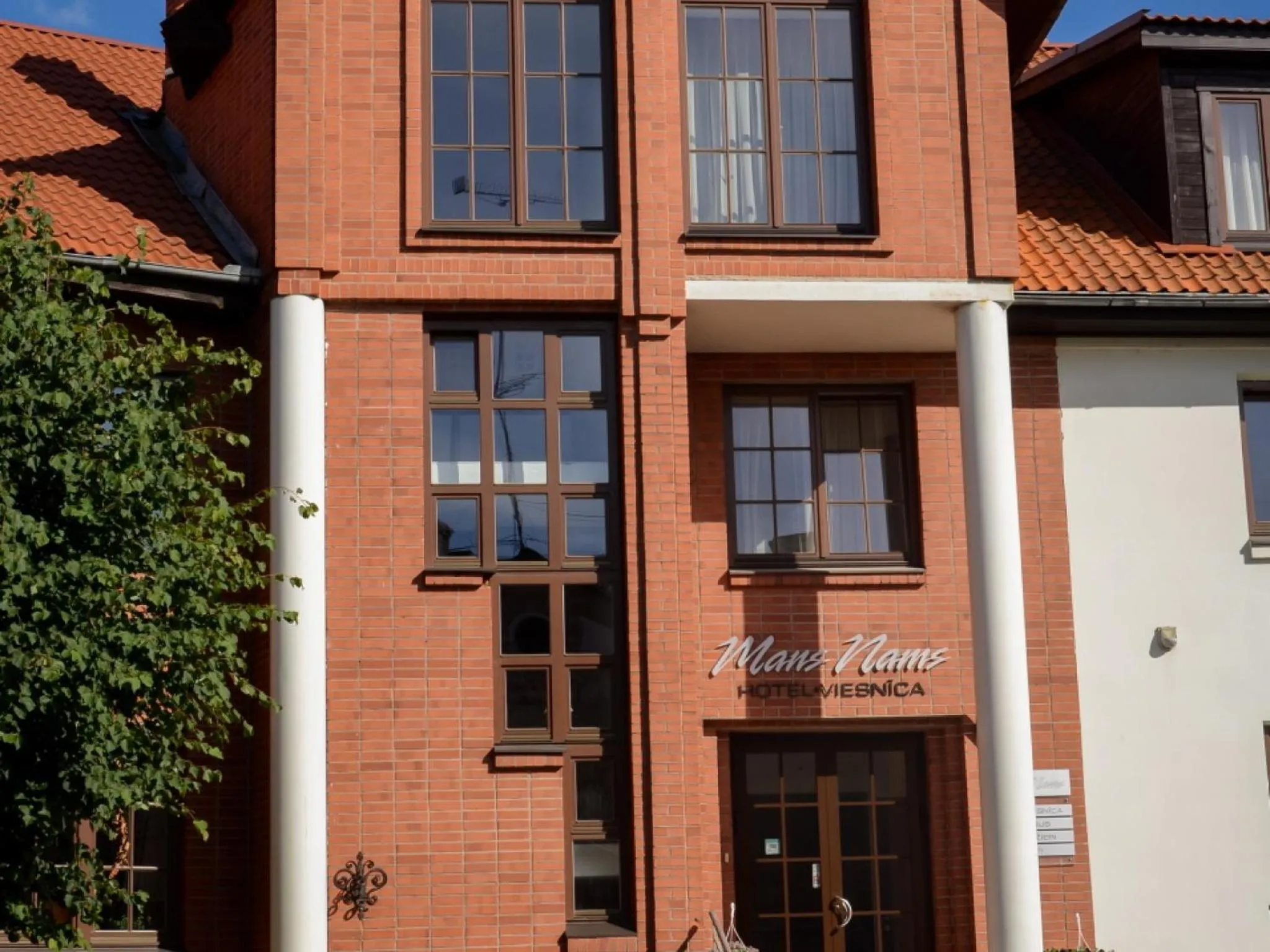 Facade/entrance in Mans Nams - self check in hotel