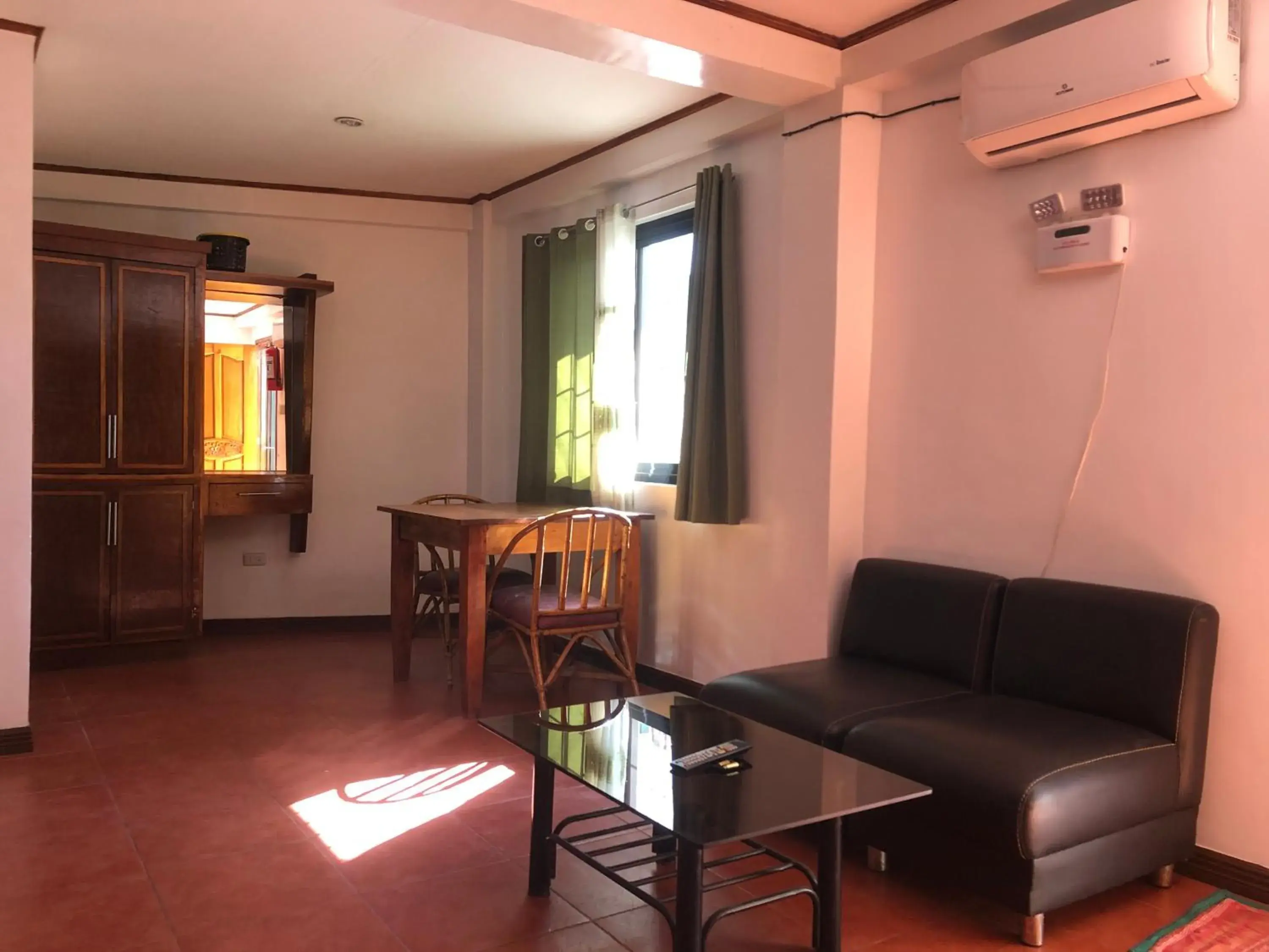 Living room in Badladz Staycation Condos Living room in Badladz Staycation Condos