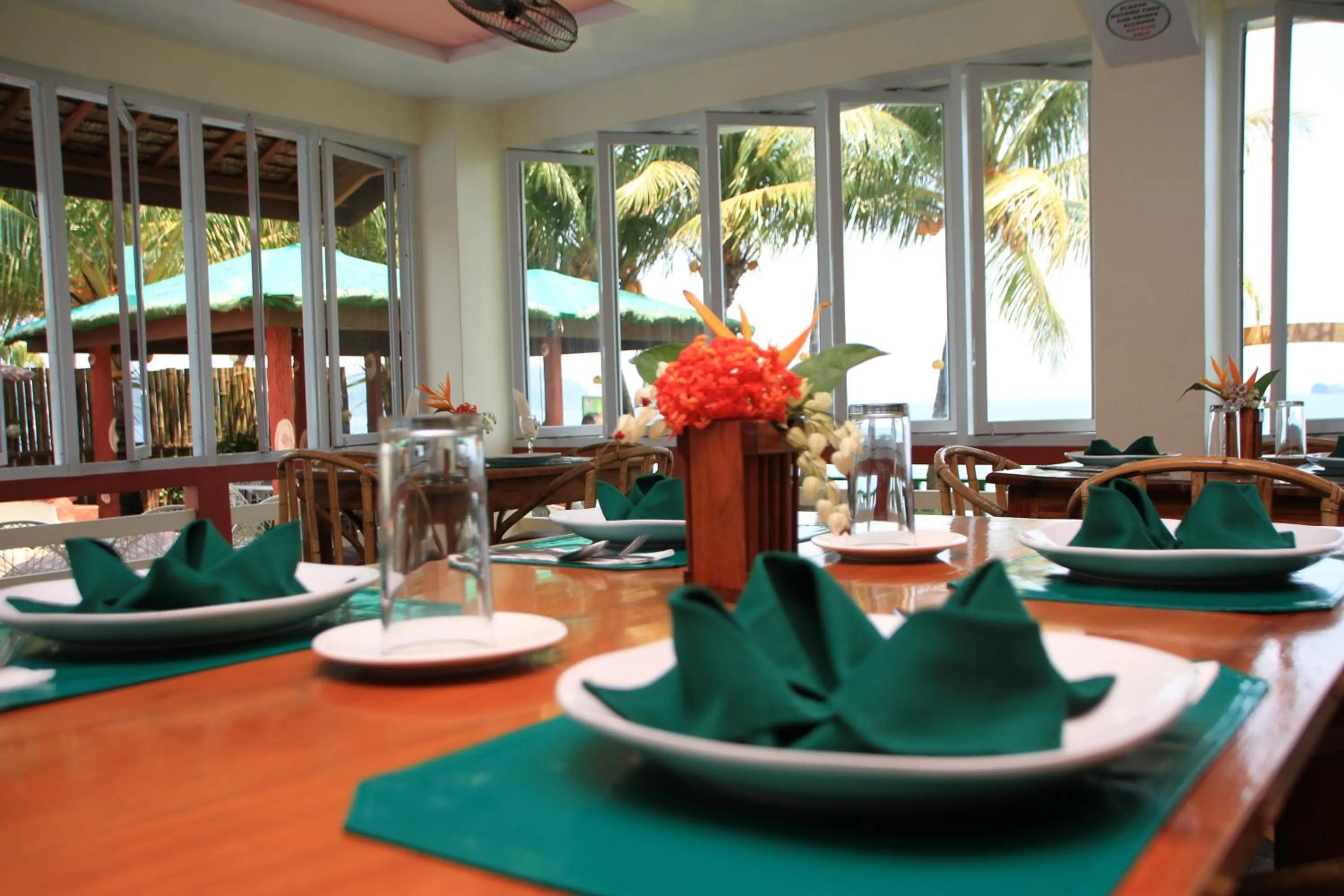 Restaurant/places to eat in Badladz Staycation Condos