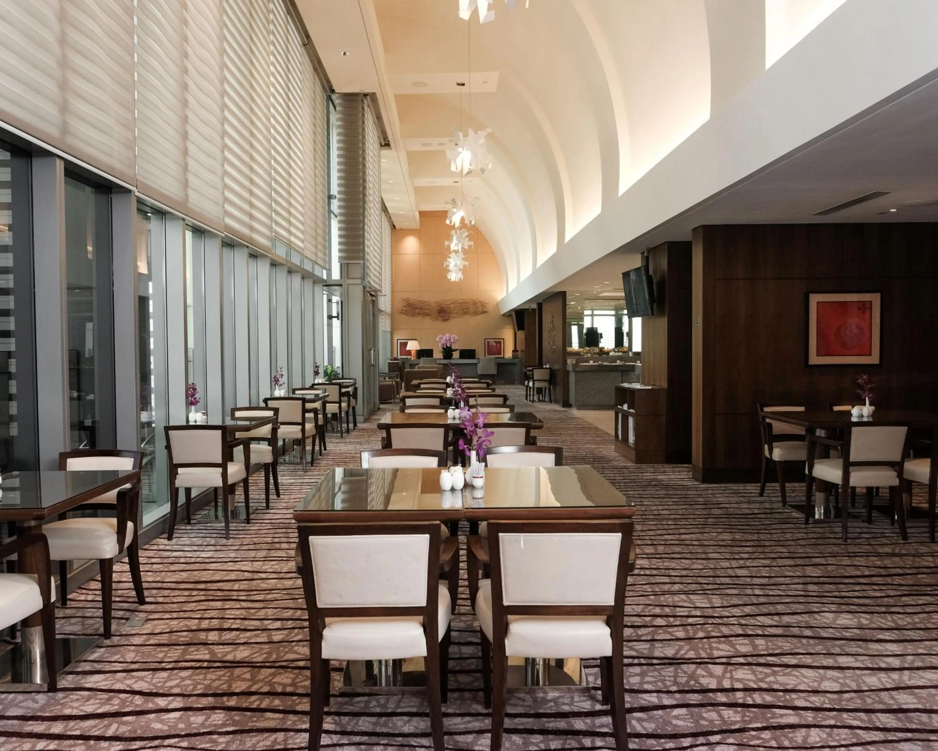 Lounge or bar in Carlton Hotel Singapore