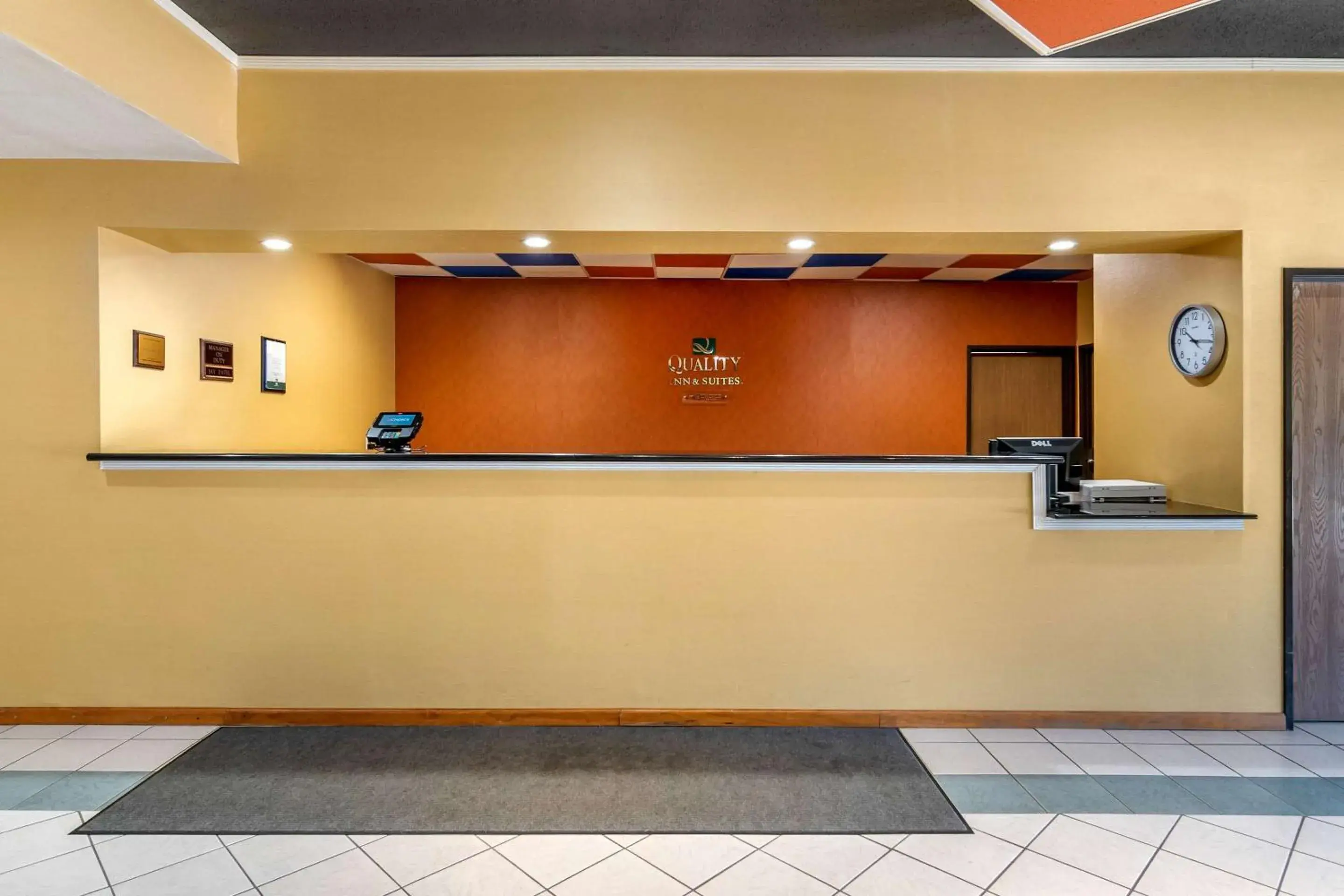 Lobby or reception in Quality Inn & Suites Lenexa Kansas City Lobby or reception in Quality Inn & Suites Lenexa Kansas City
