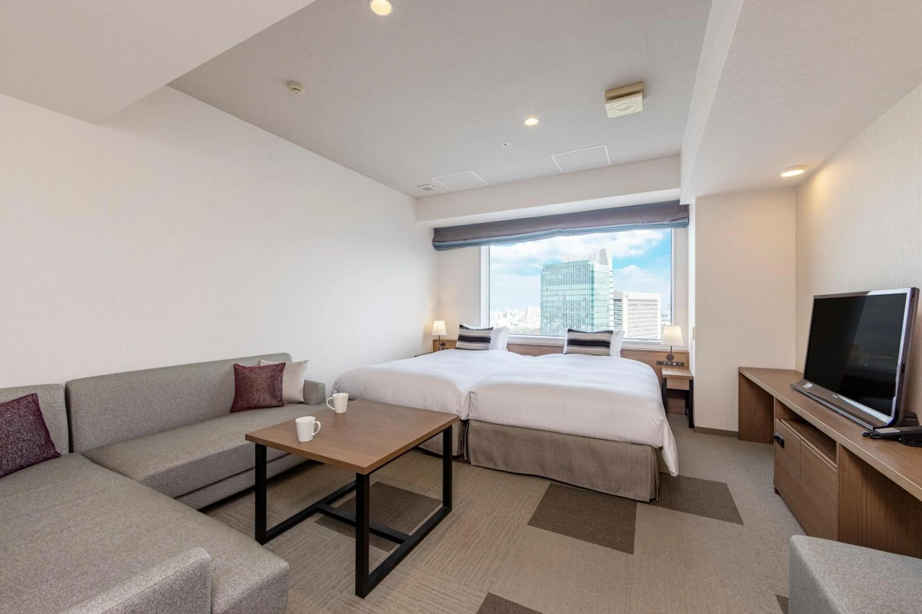 Premium Twin Room - Non-Smoking in Tokyu Stay Aoyama Premier
