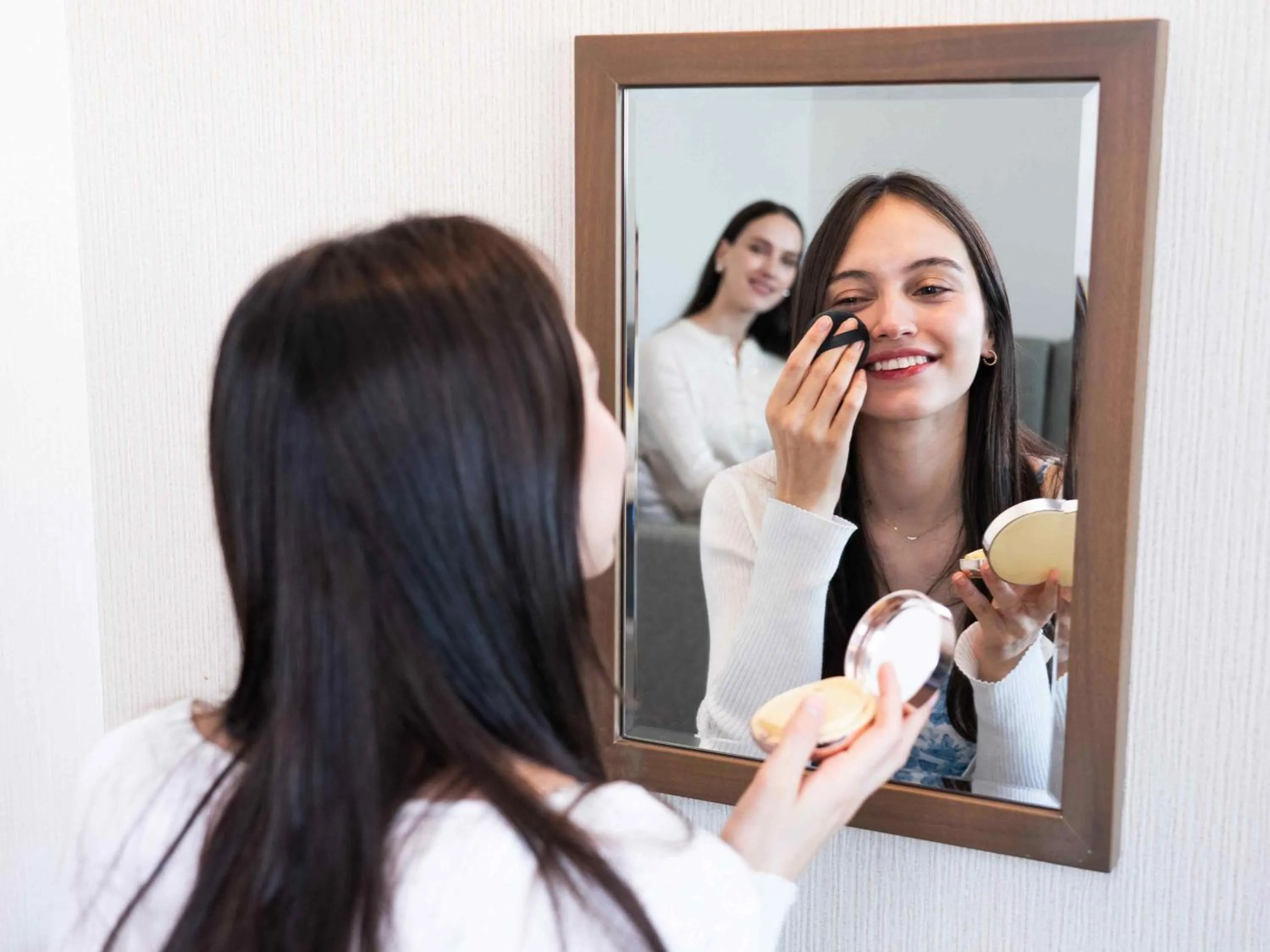 People in Tokyu Stay Aoyama Premier