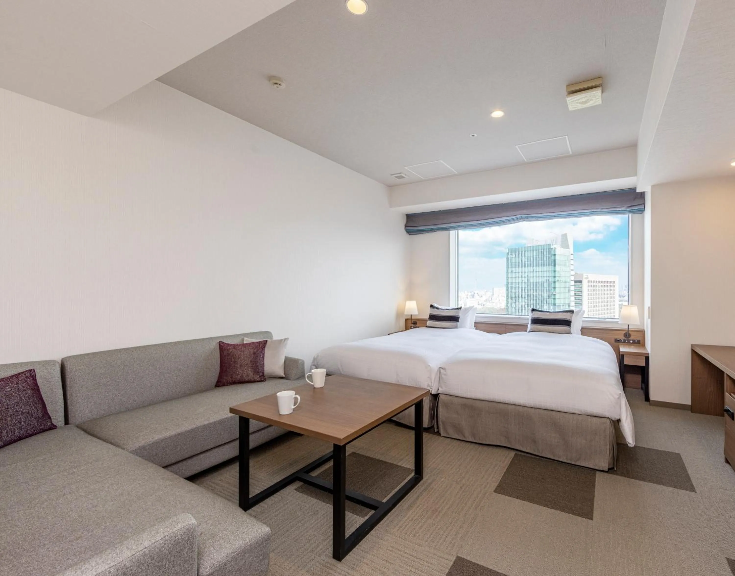 Photo of the whole room, Bed in Tokyu Stay Aoyama Premier