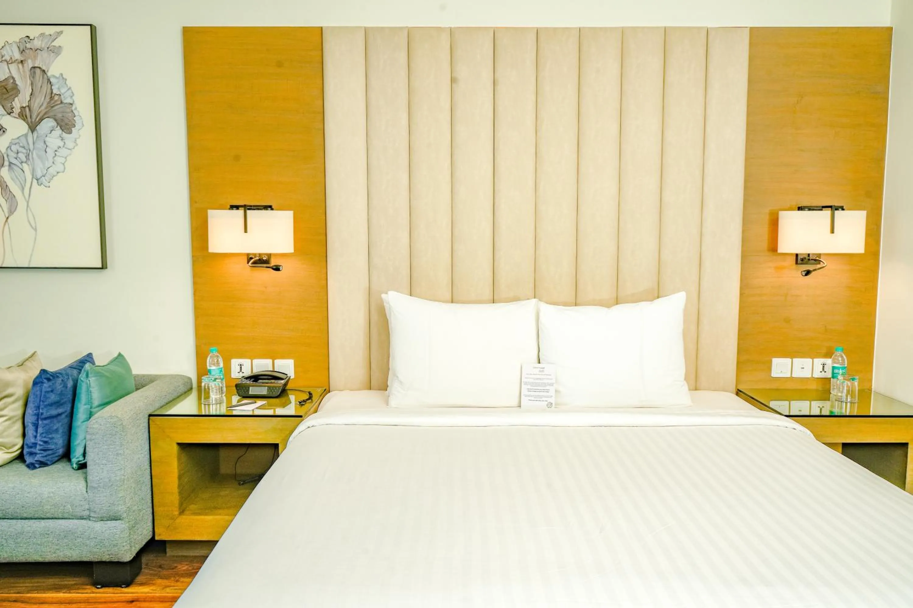 Bed in Courtyard by Marriott Gurugram Downtown