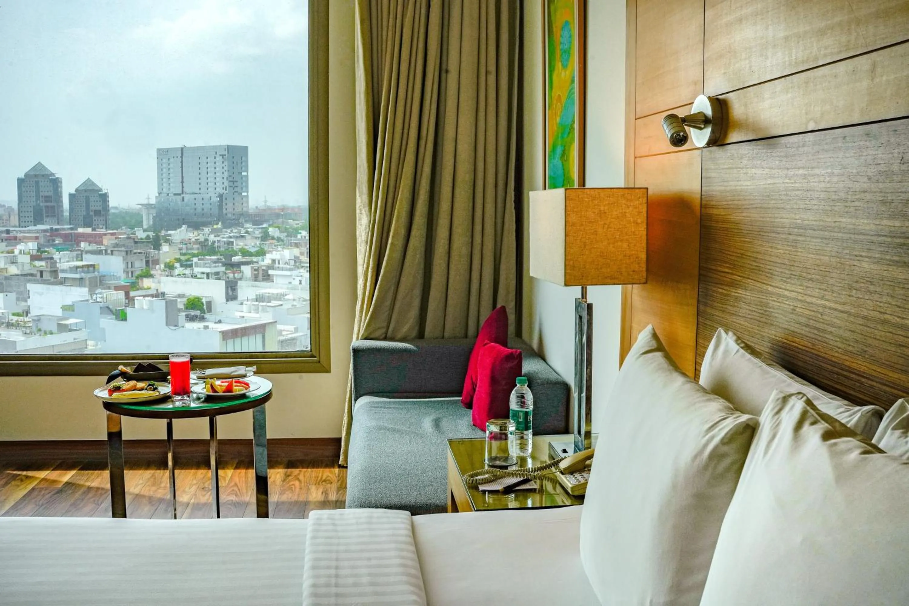 Bed in Courtyard by Marriott Gurugram Downtown