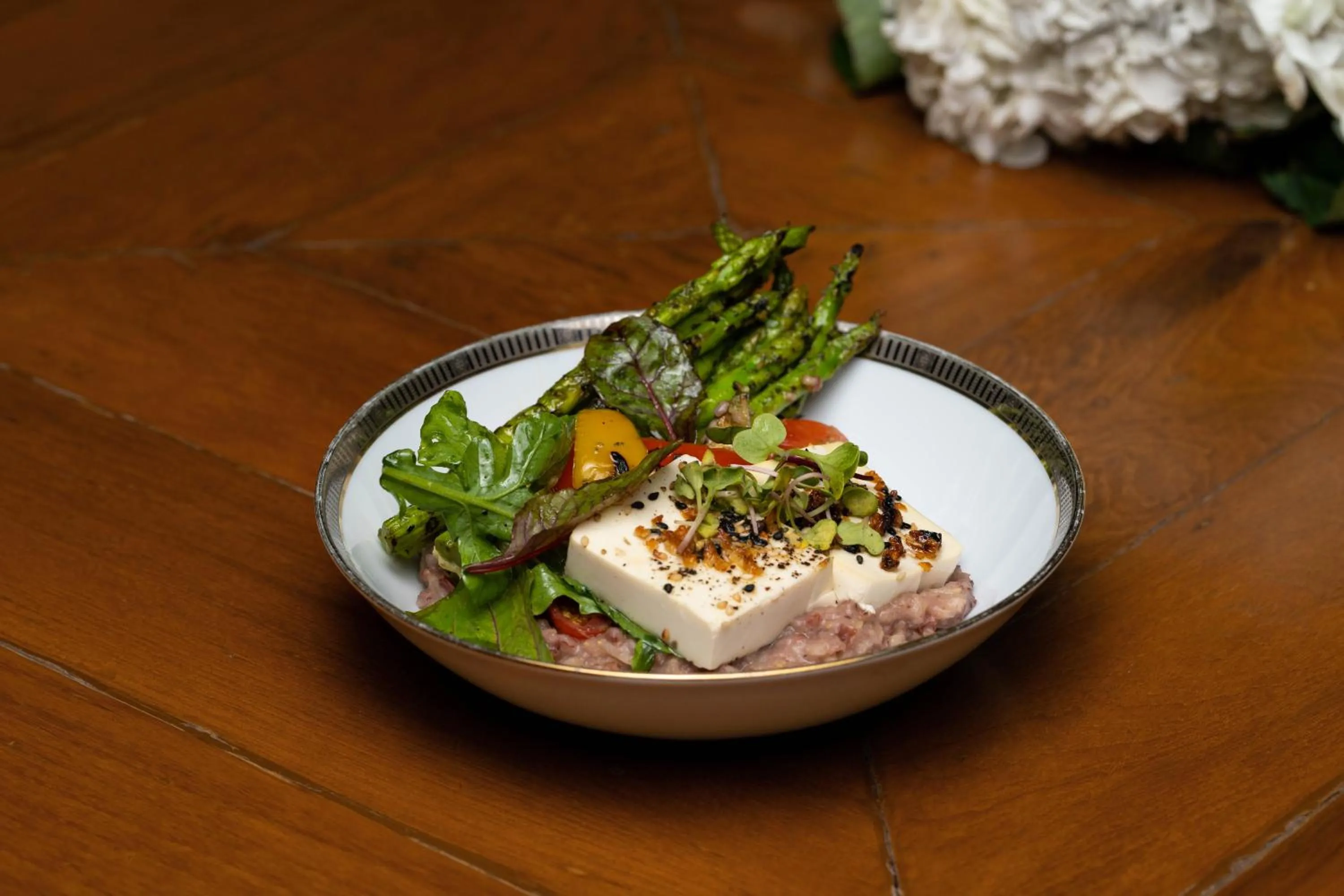 Restaurant/places to eat in The Leela Ambience Gurugram Hotel & Residences - The Luxury Urban Sanctuary