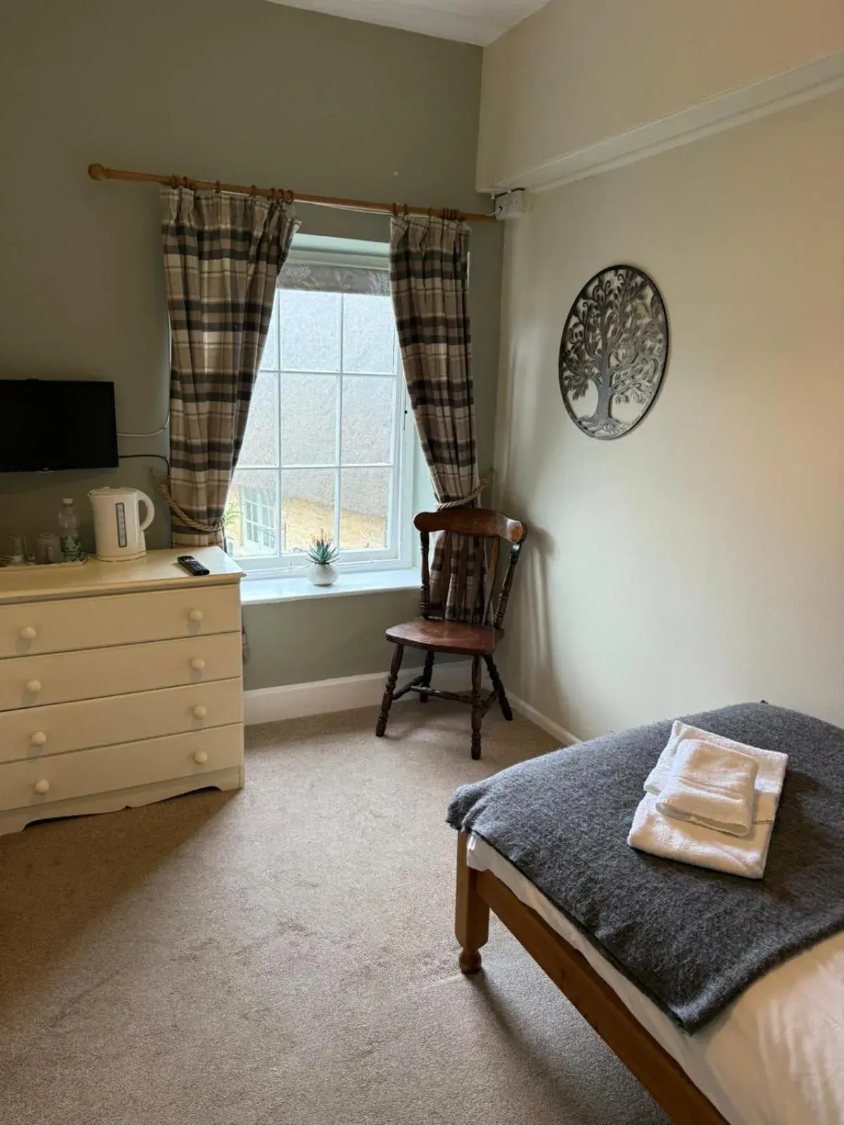 Single Room with Shower in The Bell Inn Single Room with Shower in The Bell Inn