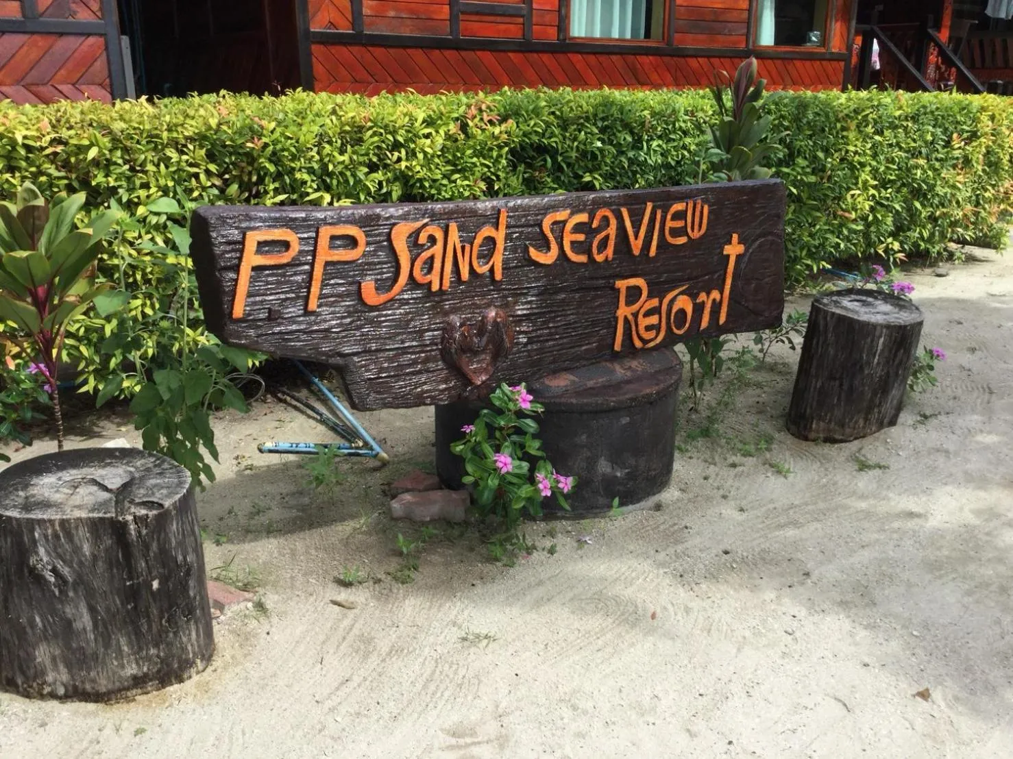 Phi Phi Sand Sea View Resort