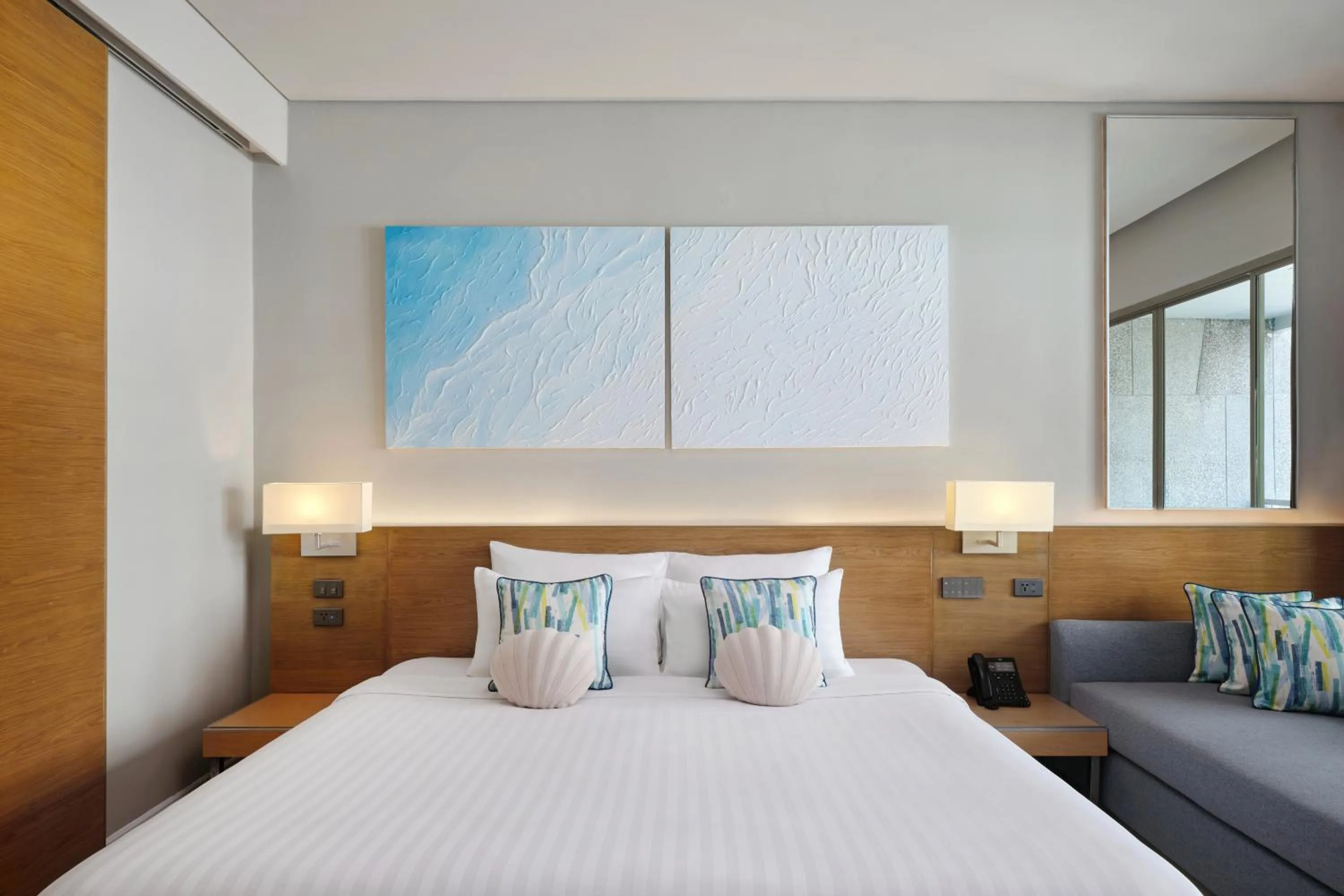 Bed in The Kee Resort & Spa