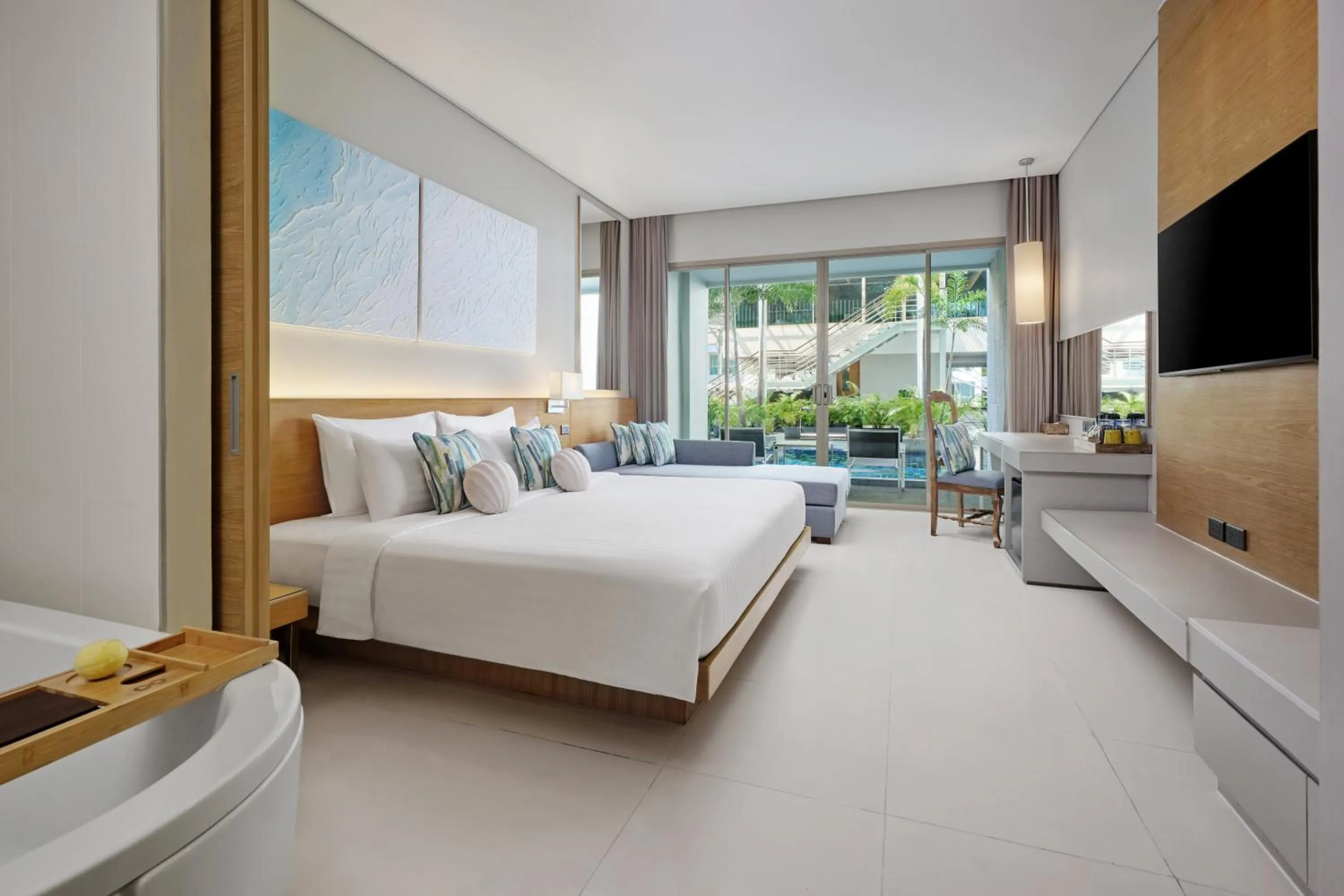 Bed in The Kee Resort & Spa