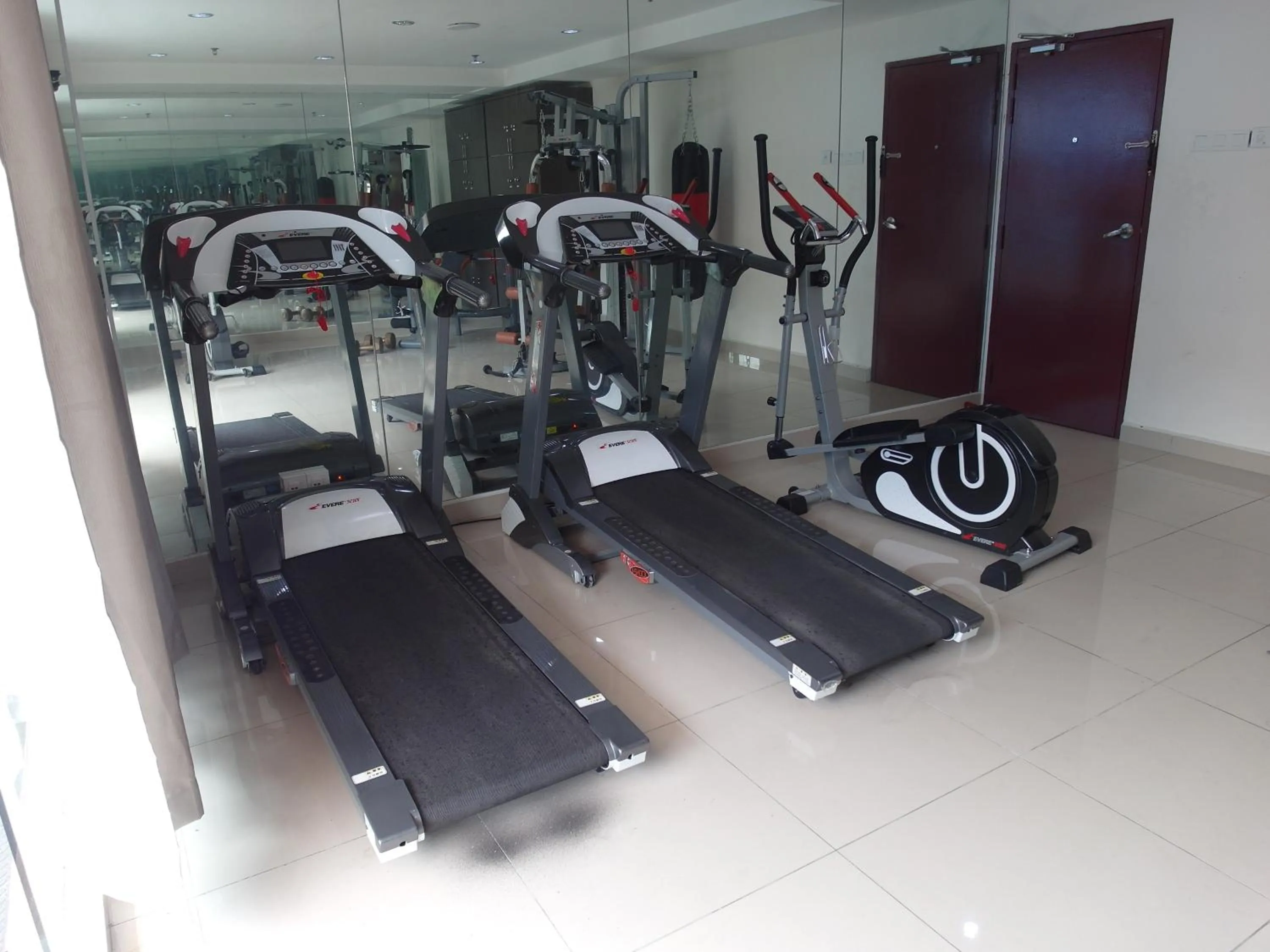 Fitness centre/facilities in Bahagia Hotel Langkawi