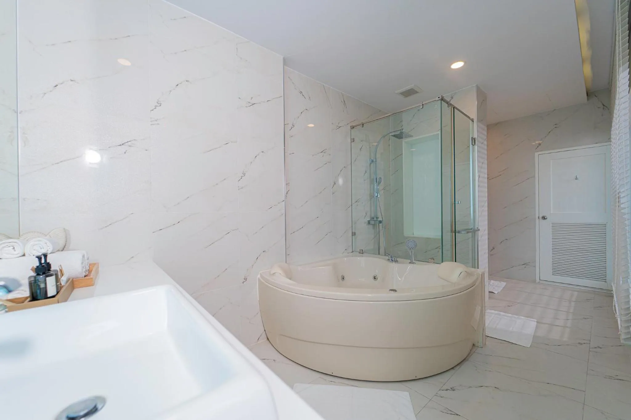 Shower in Khum Phucome Hotel -SHA Extra Plus