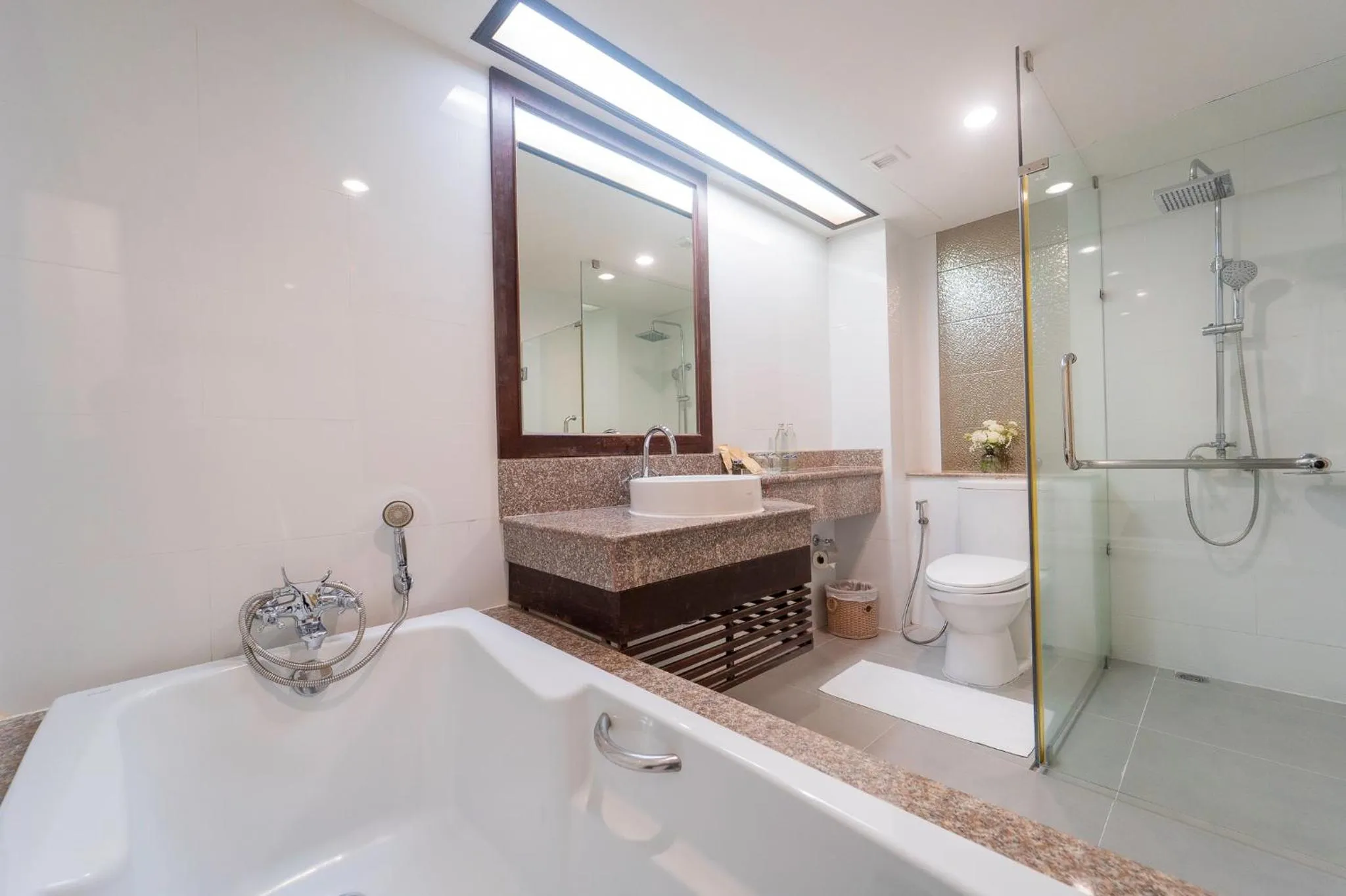 Shower in Khum Phucome Hotel -SHA Extra Plus