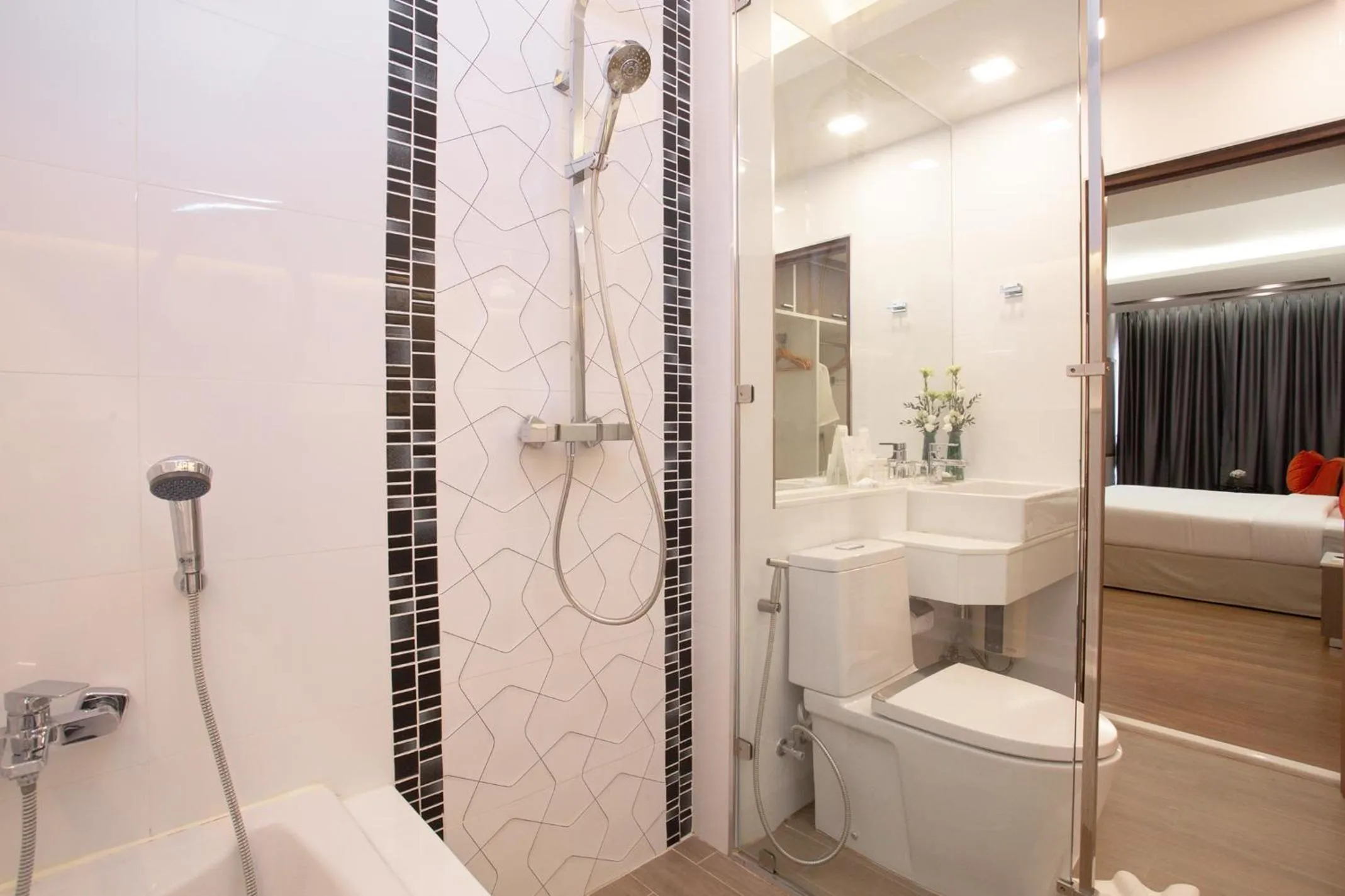 Shower in Khum Phucome Hotel -SHA Extra Plus