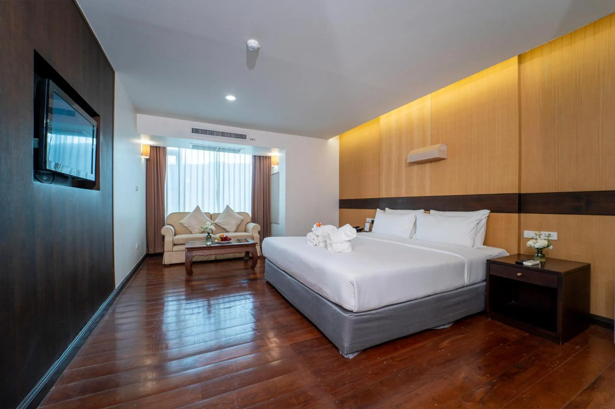 Bed in Khum Phucome Hotel -SHA Extra Plus