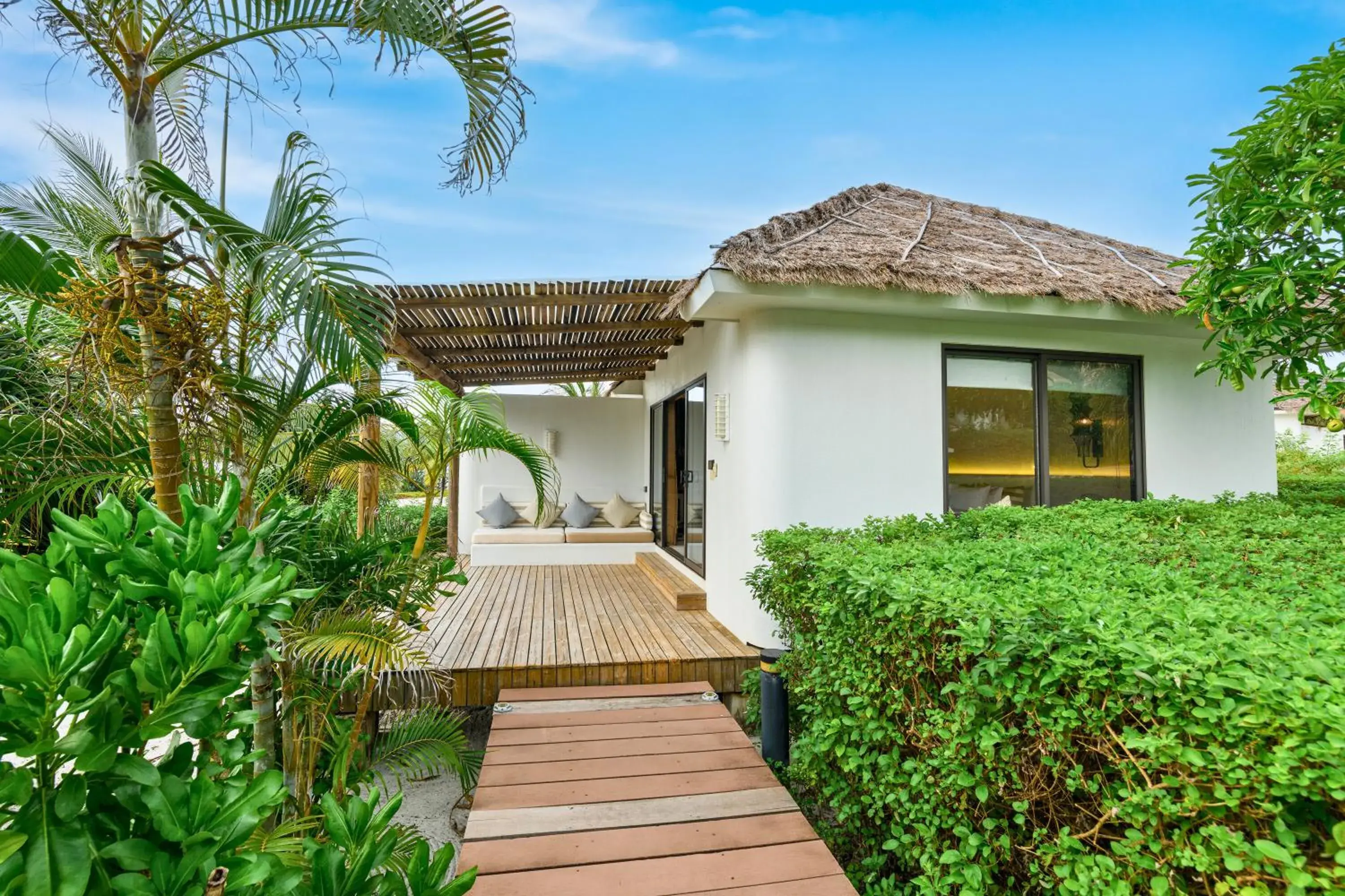 Property building in The Royal Sands Koh Rong Property building in The Royal Sands Koh Rong