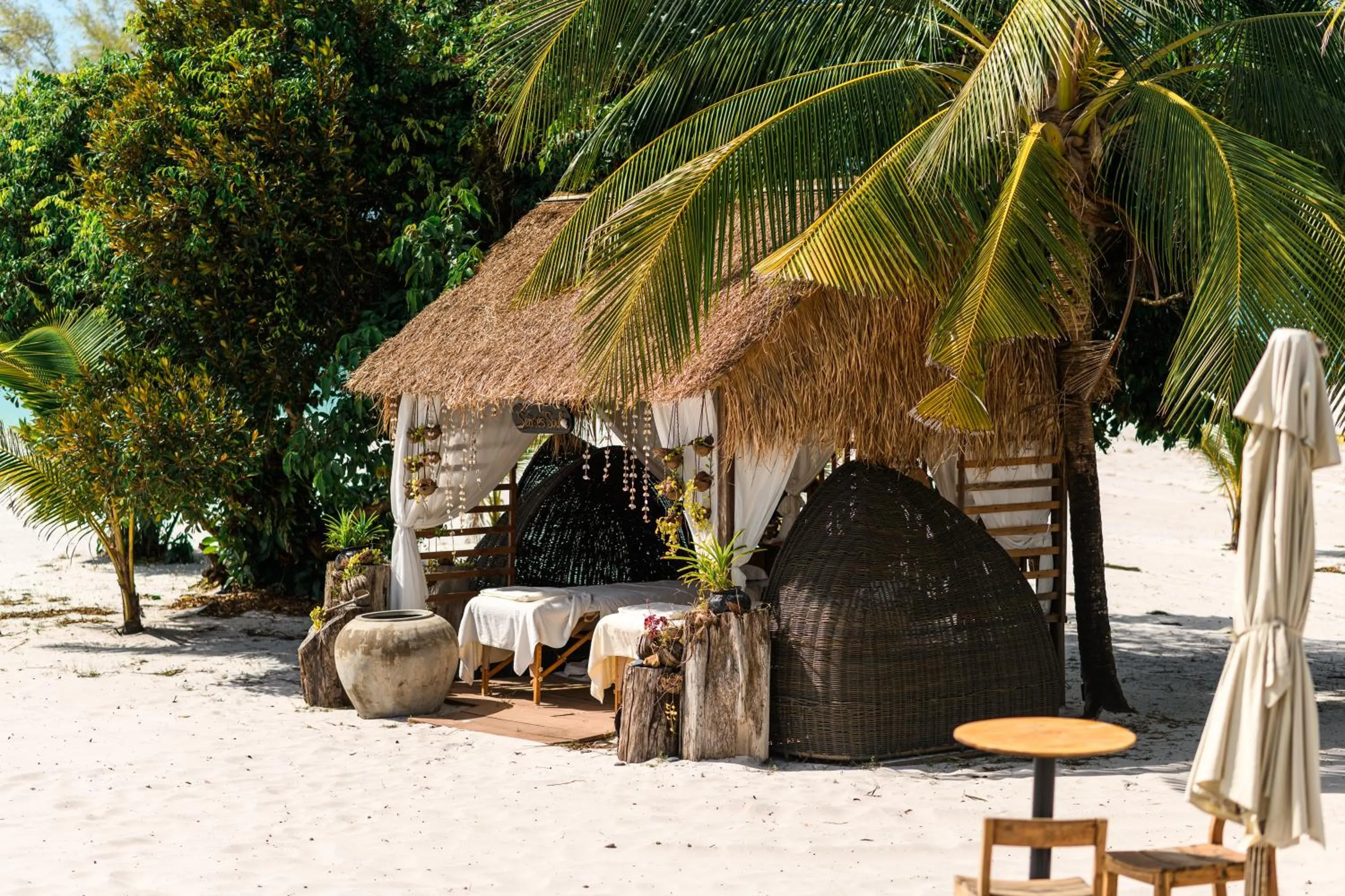 Day in The Royal Sands Koh Rong