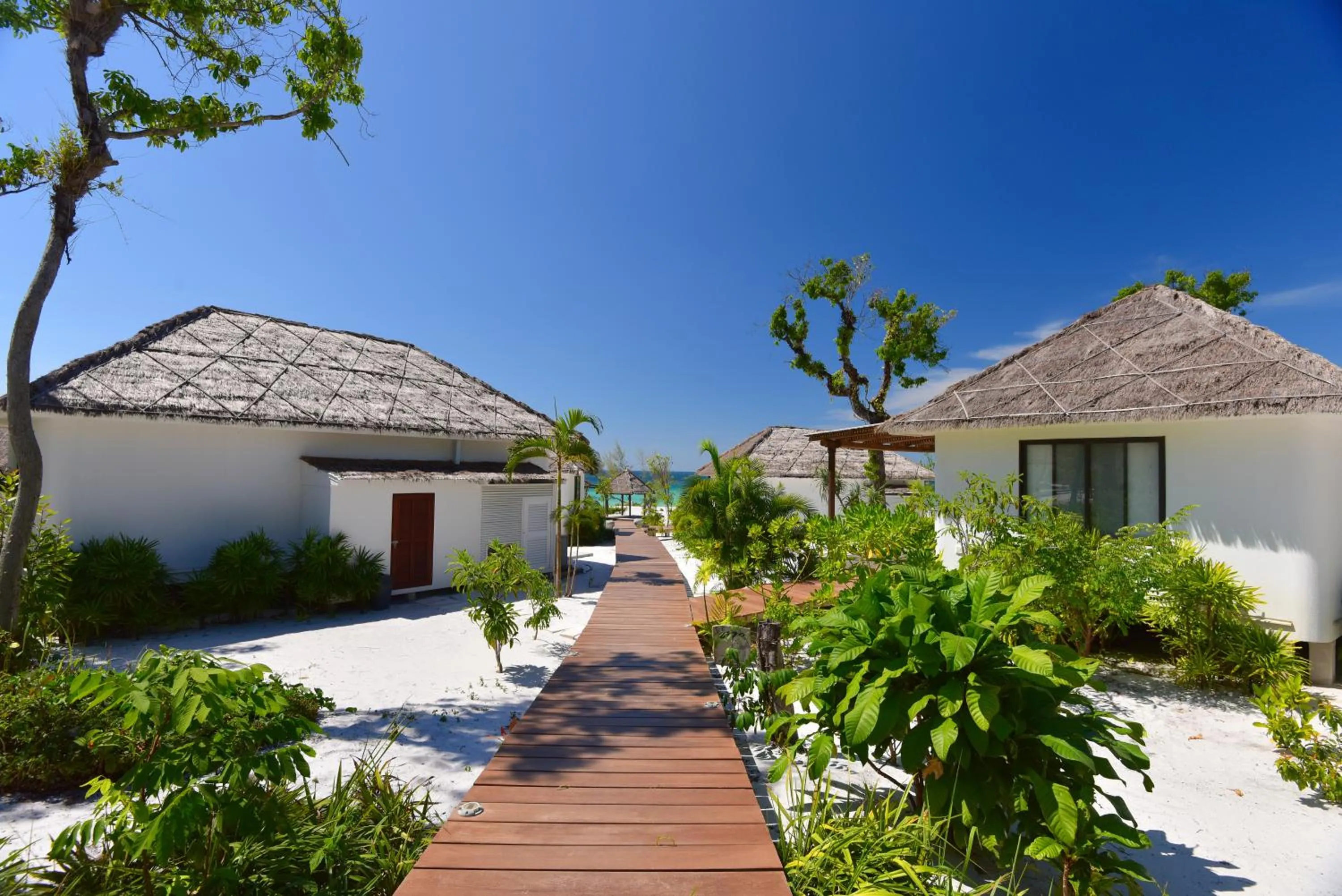 Spring in The Royal Sands Koh Rong