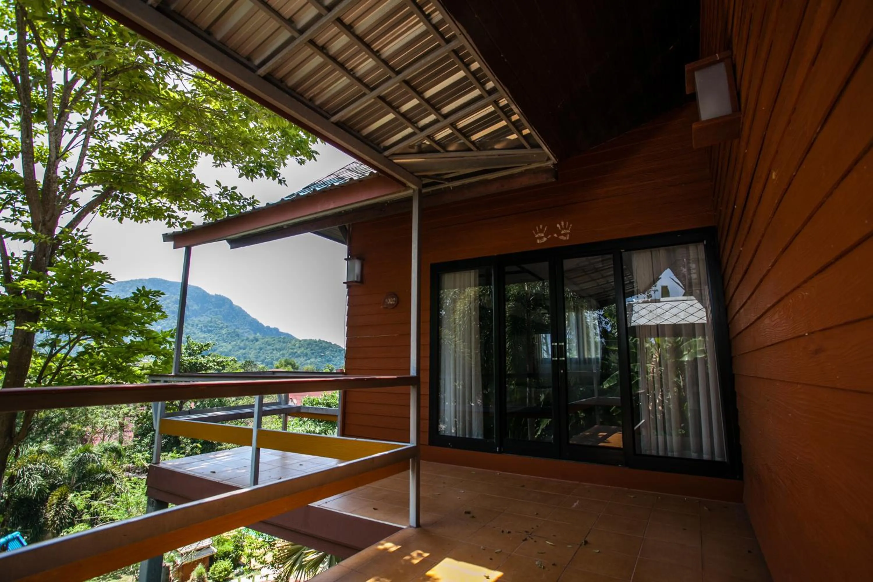 Property building in Phitharom PP Resort