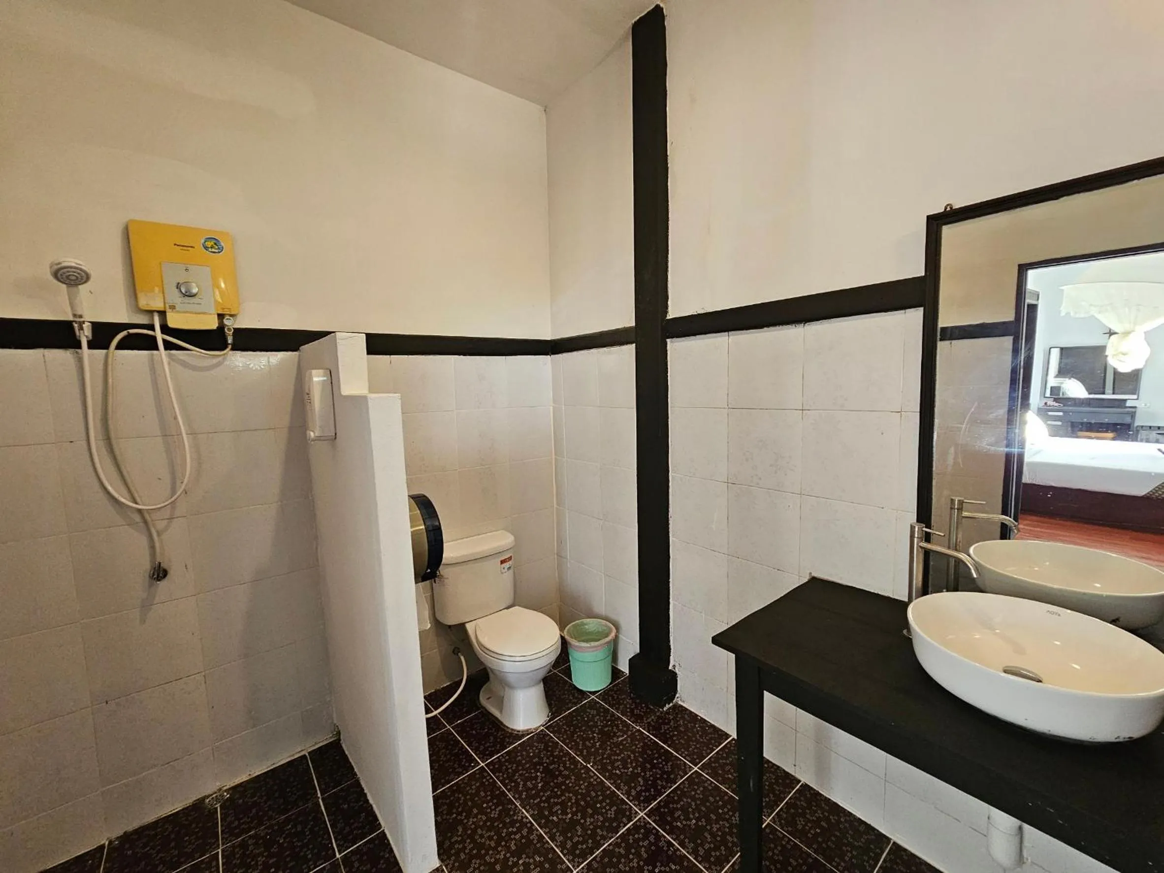 Bathroom in Phitharom PP Resort